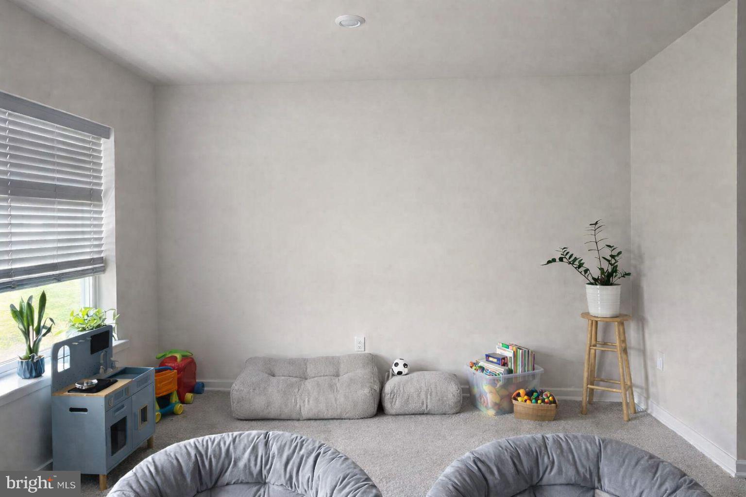 BRINLEY COURT - Residential