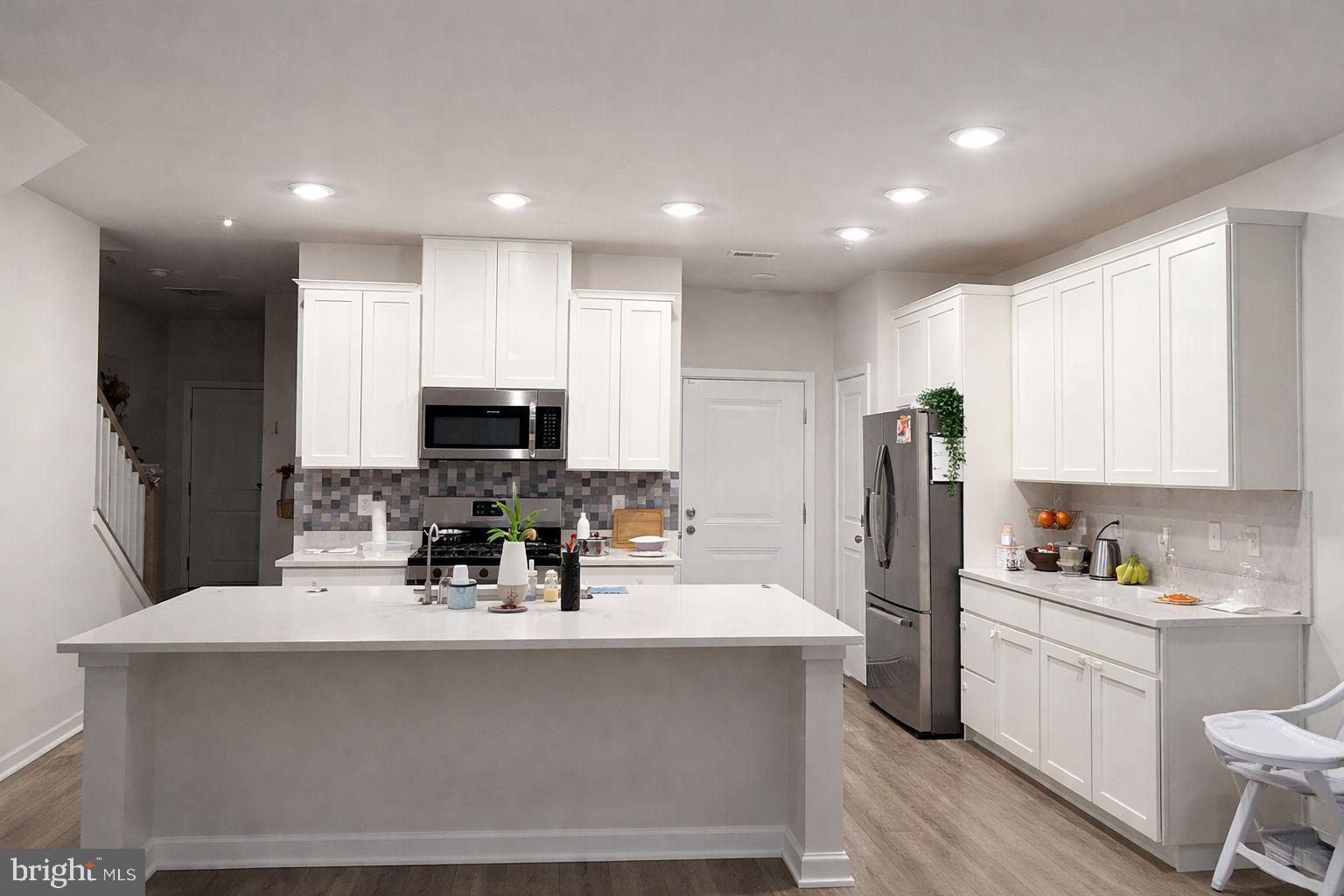 BRINLEY COURT - Residential