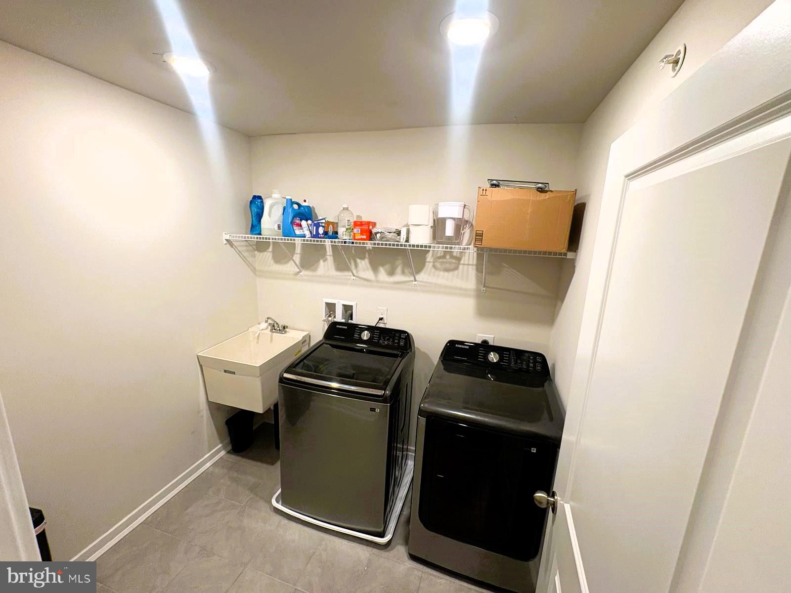 BRINLEY COURT - Residential