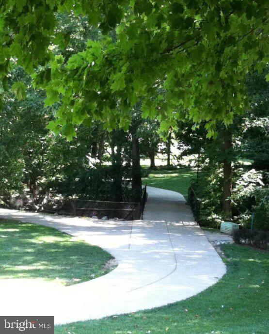 GROSVENOR PARK - Residential Lease