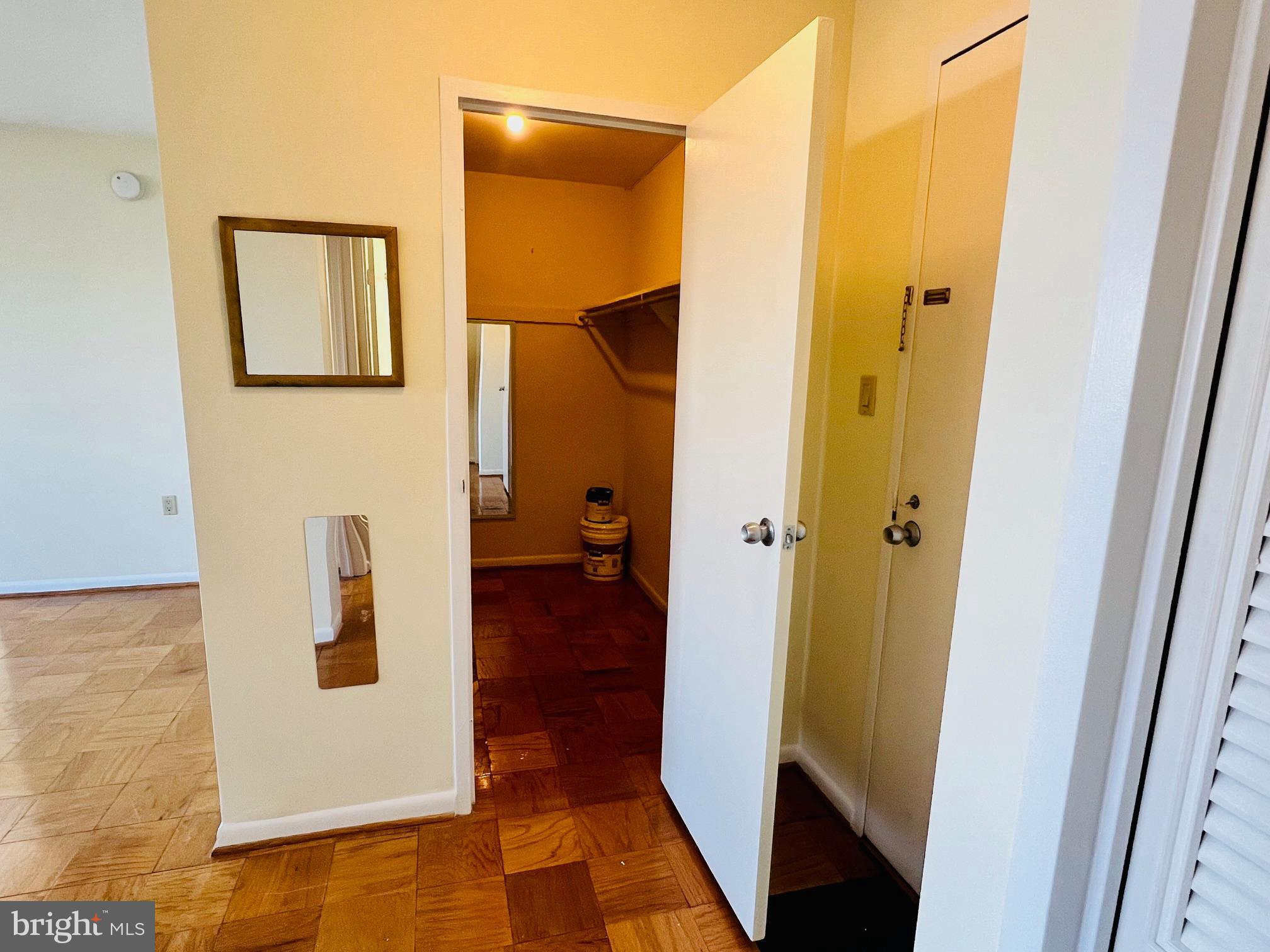 GROSVENOR PARK - Residential Lease