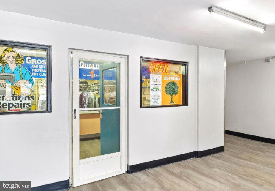 GROSVENOR PARK - Residential Lease