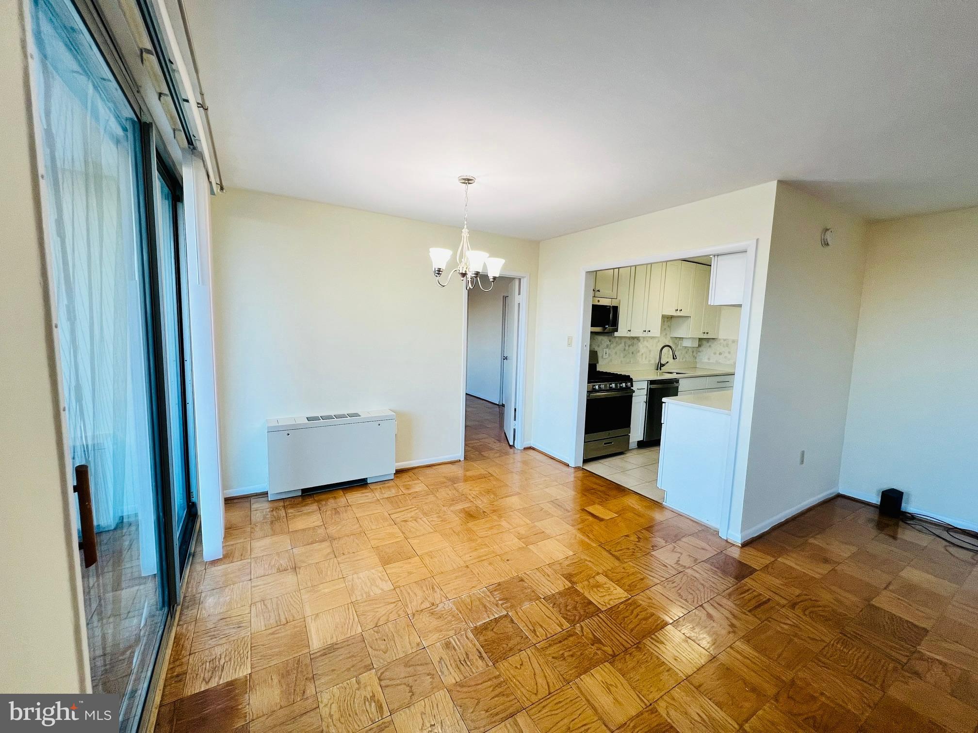 GROSVENOR PARK - Residential Lease