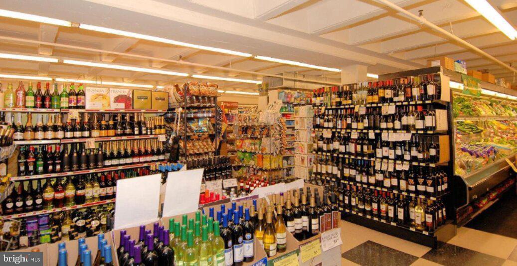 GROSVENOR PARK - Residential Lease