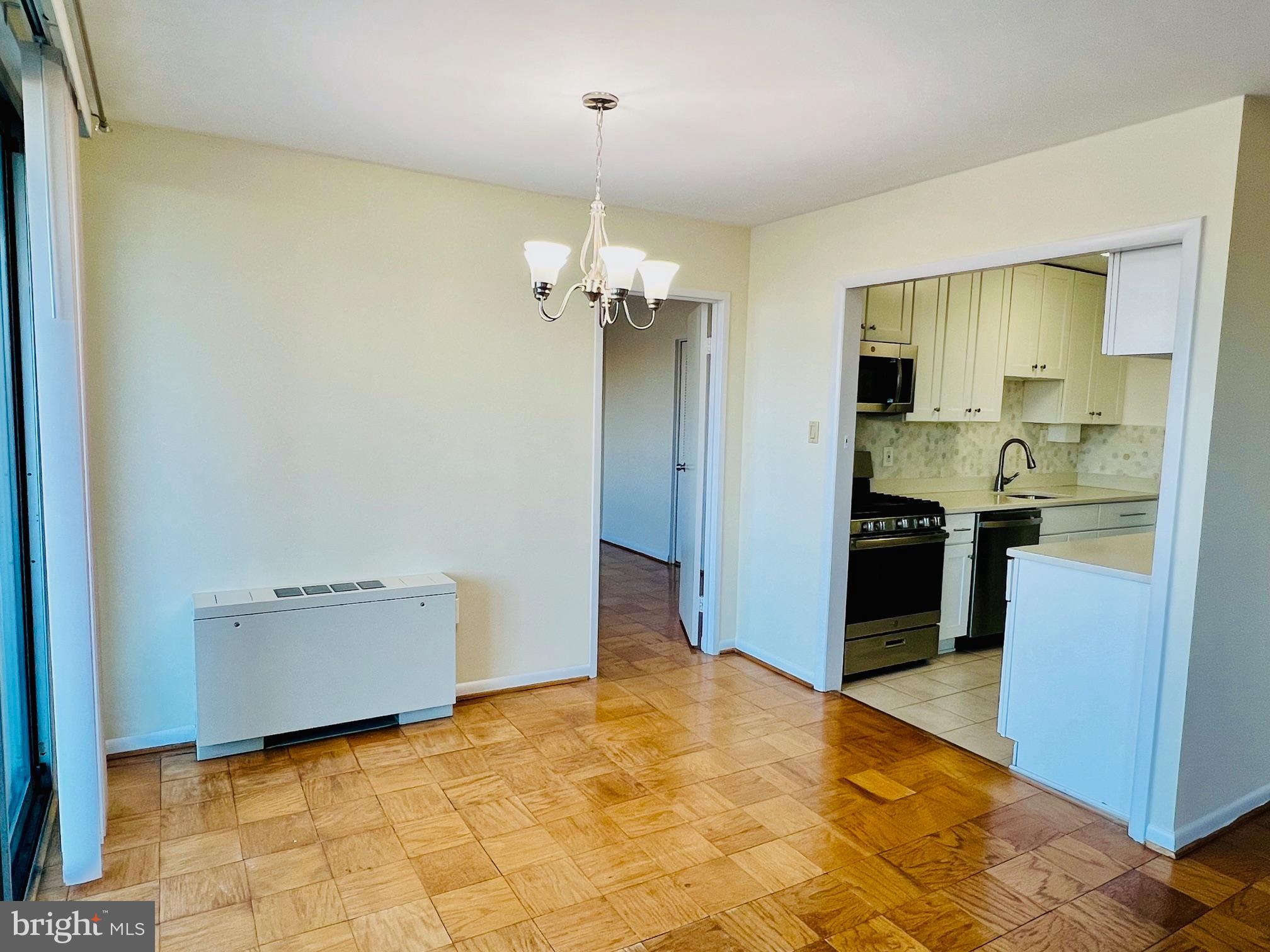 GROSVENOR PARK - Residential Lease