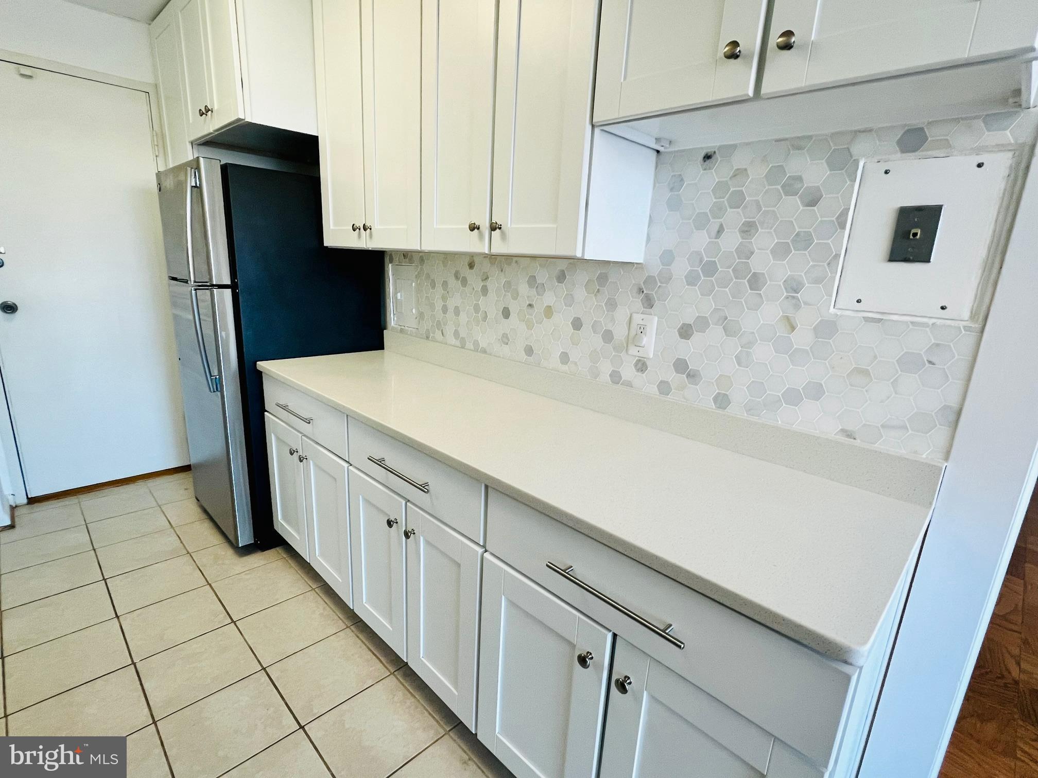 GROSVENOR PARK - Residential Lease