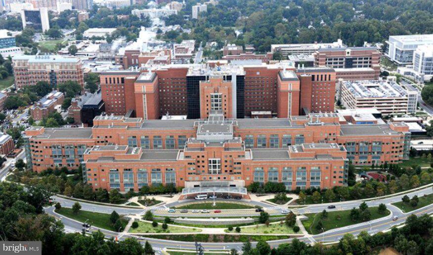 GROSVENOR PARK - Residential Lease