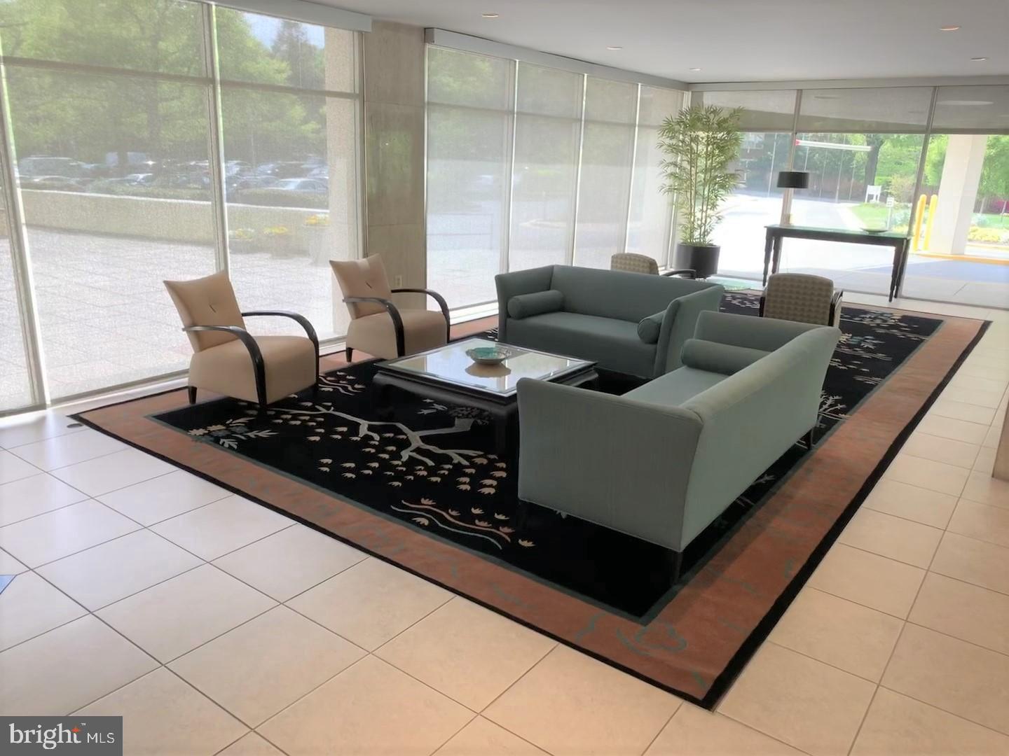 GROSVENOR PARK - Residential Lease