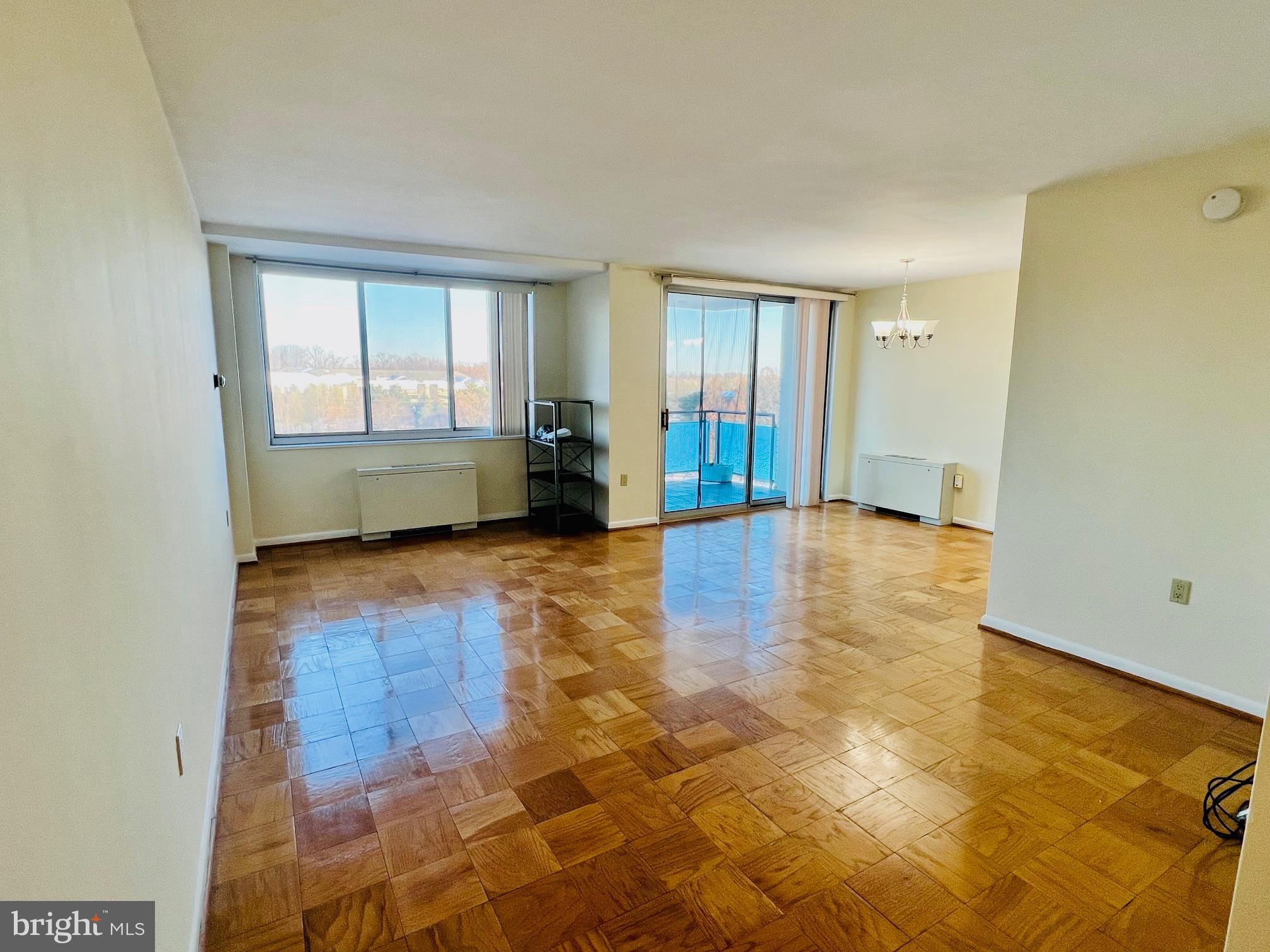 GROSVENOR PARK - Residential Lease