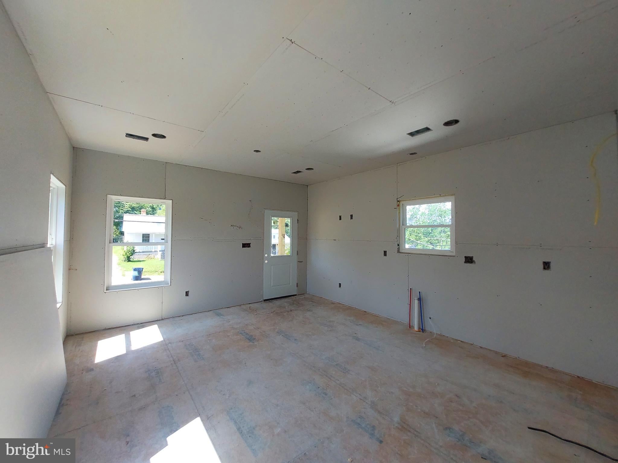 307 BELLEVIEW AVENUE