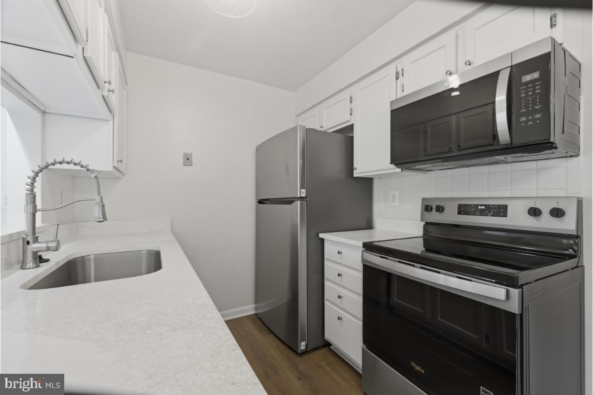 6470 GREEN FIELD ROAD 1-105