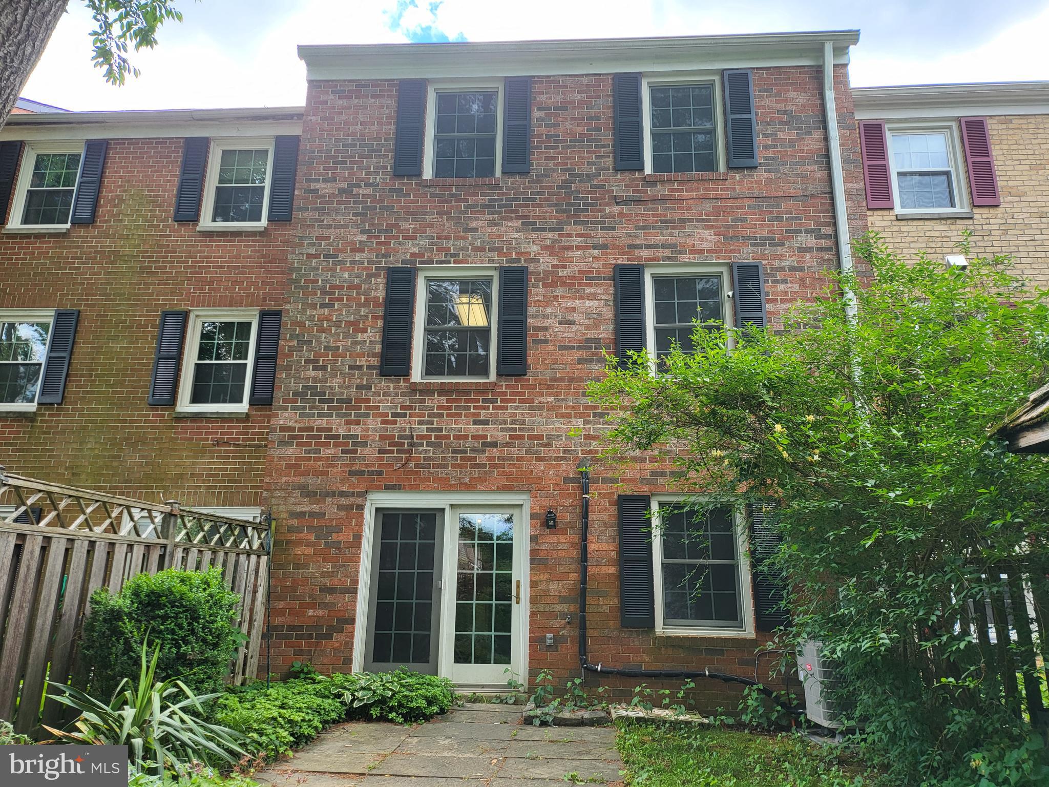 29 LONGMEADOW DRIVE