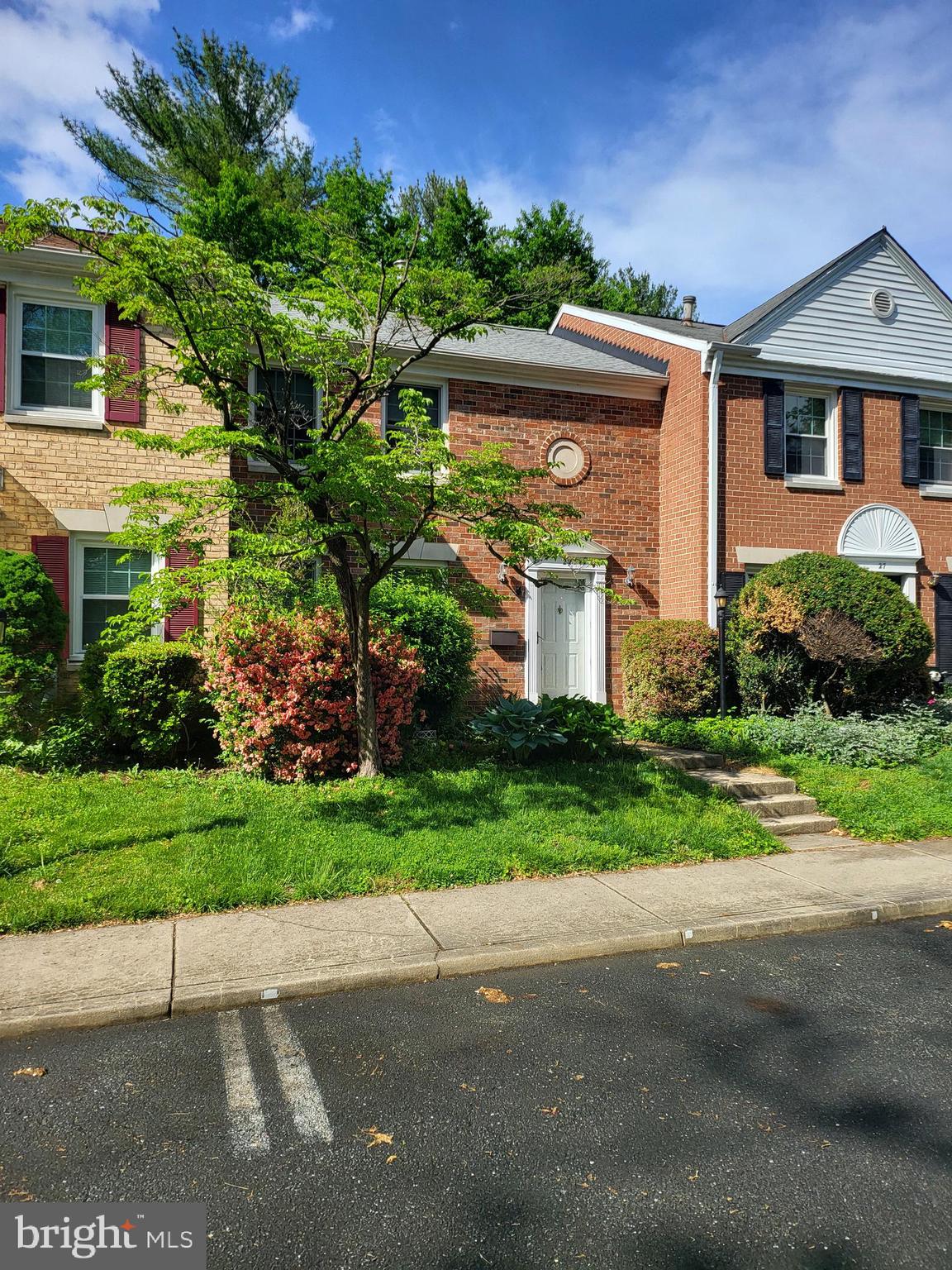 29 LONGMEADOW DRIVE