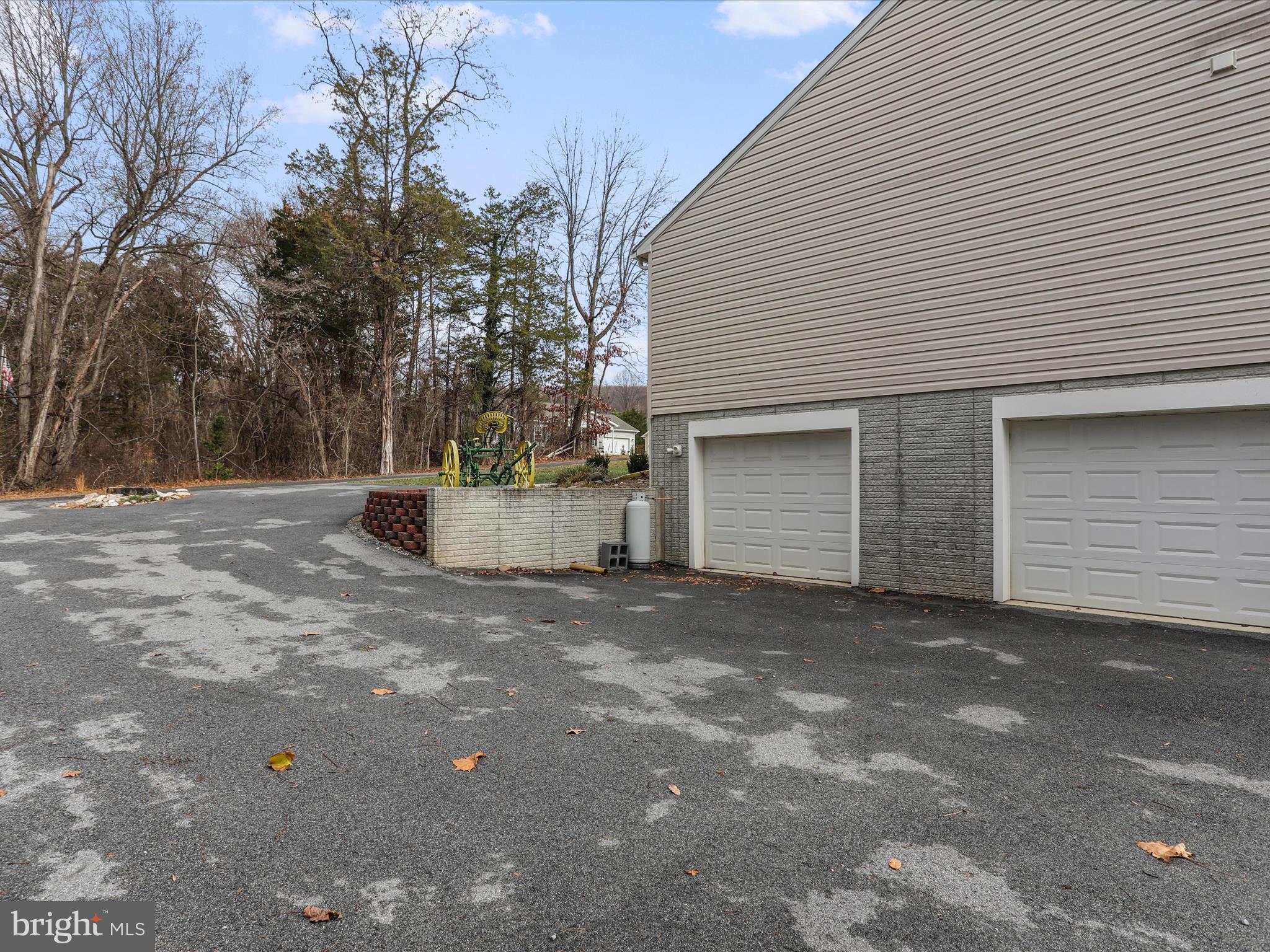 MOUNTAIN VIEW - Residential Lease