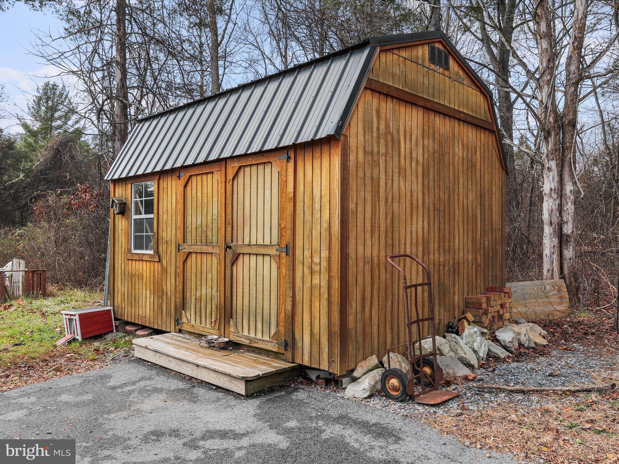 MOUNTAIN VIEW - Residential Lease