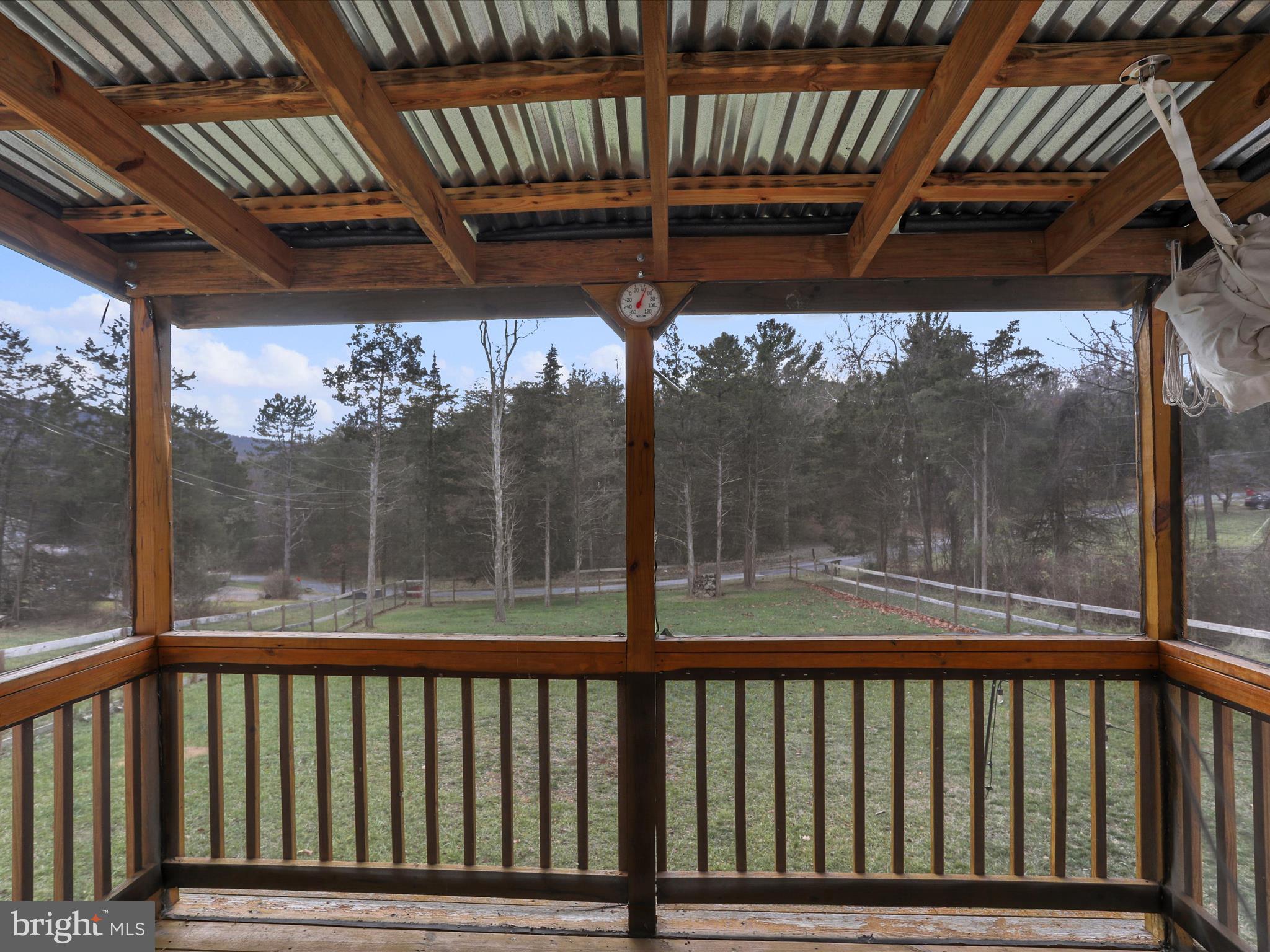 MOUNTAIN VIEW - Residential Lease