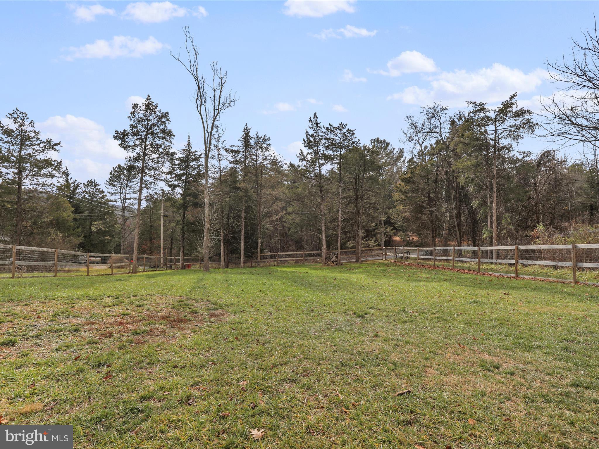 MOUNTAIN VIEW - Residential Lease