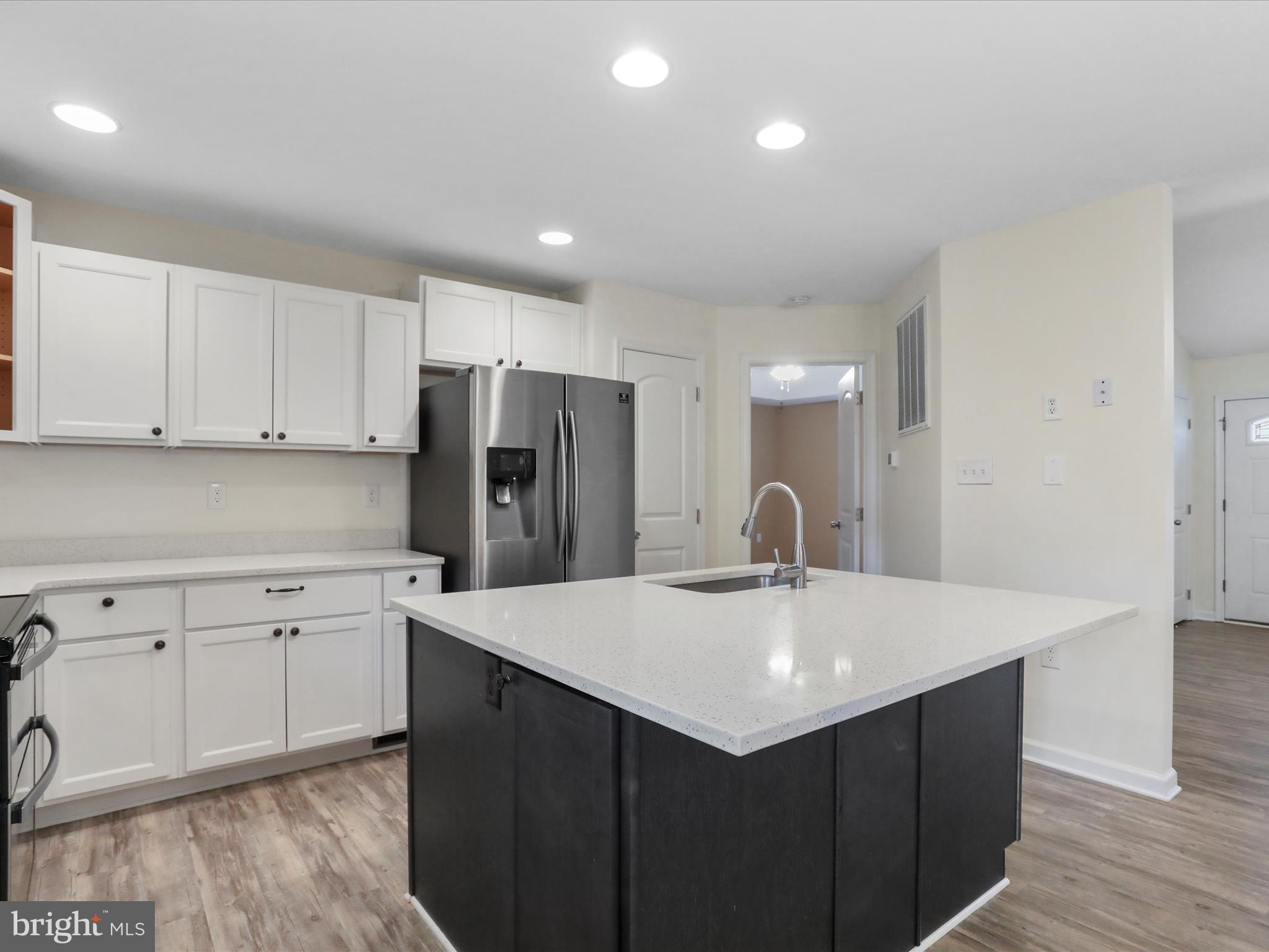 MOUNTAIN VIEW - Residential Lease