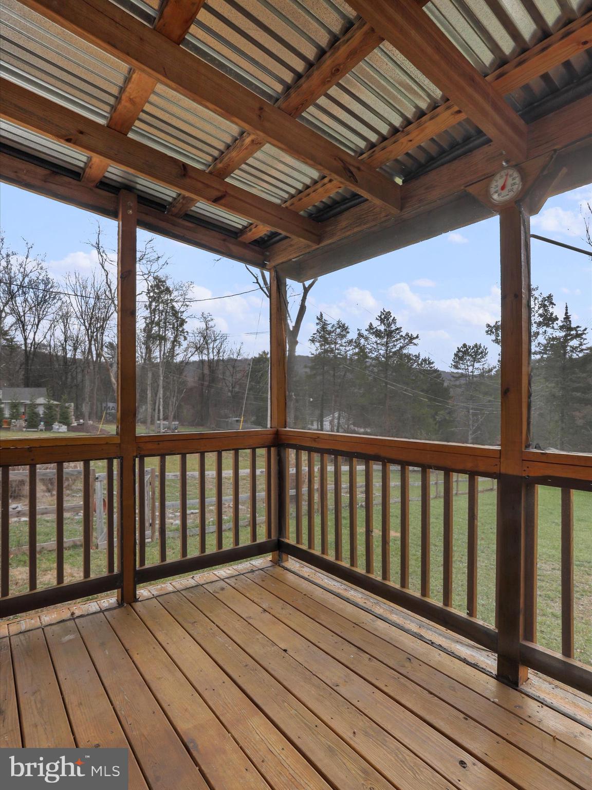 MOUNTAIN VIEW - Residential Lease