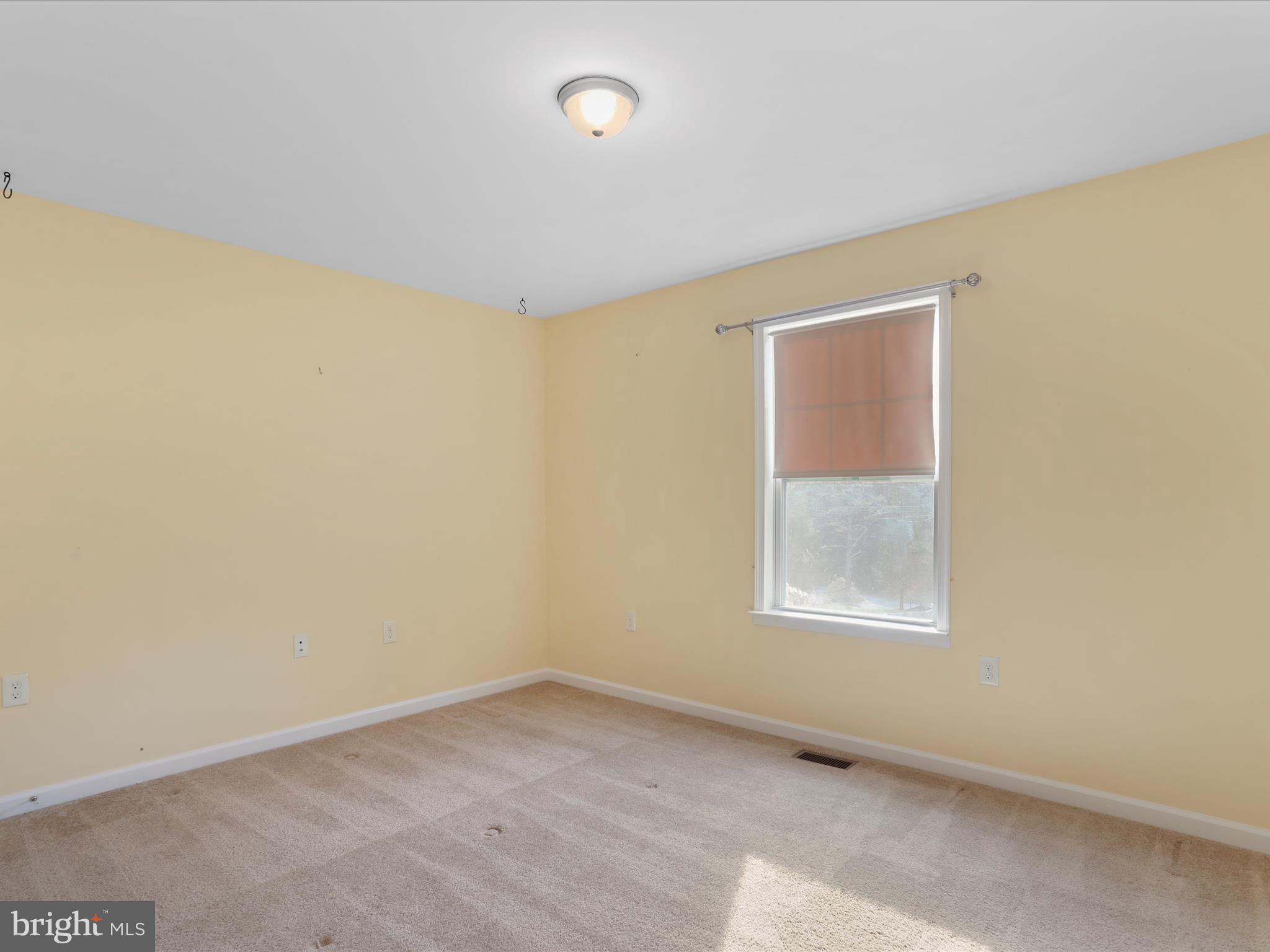 MOUNTAIN VIEW - Residential Lease