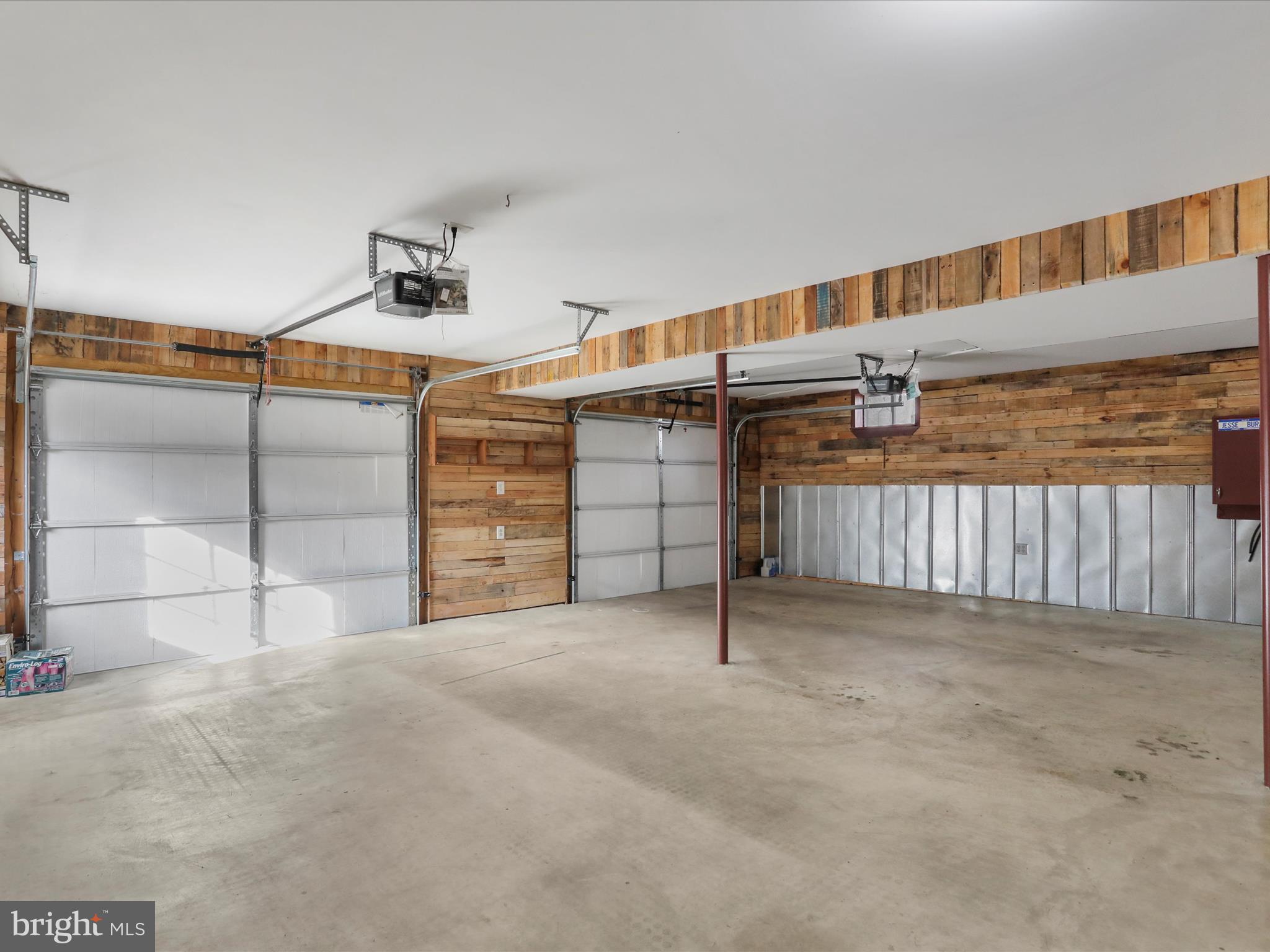 MOUNTAIN VIEW - Residential Lease