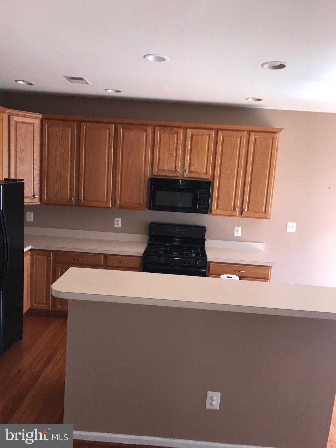 SOUTH RIDING - Residential Lease