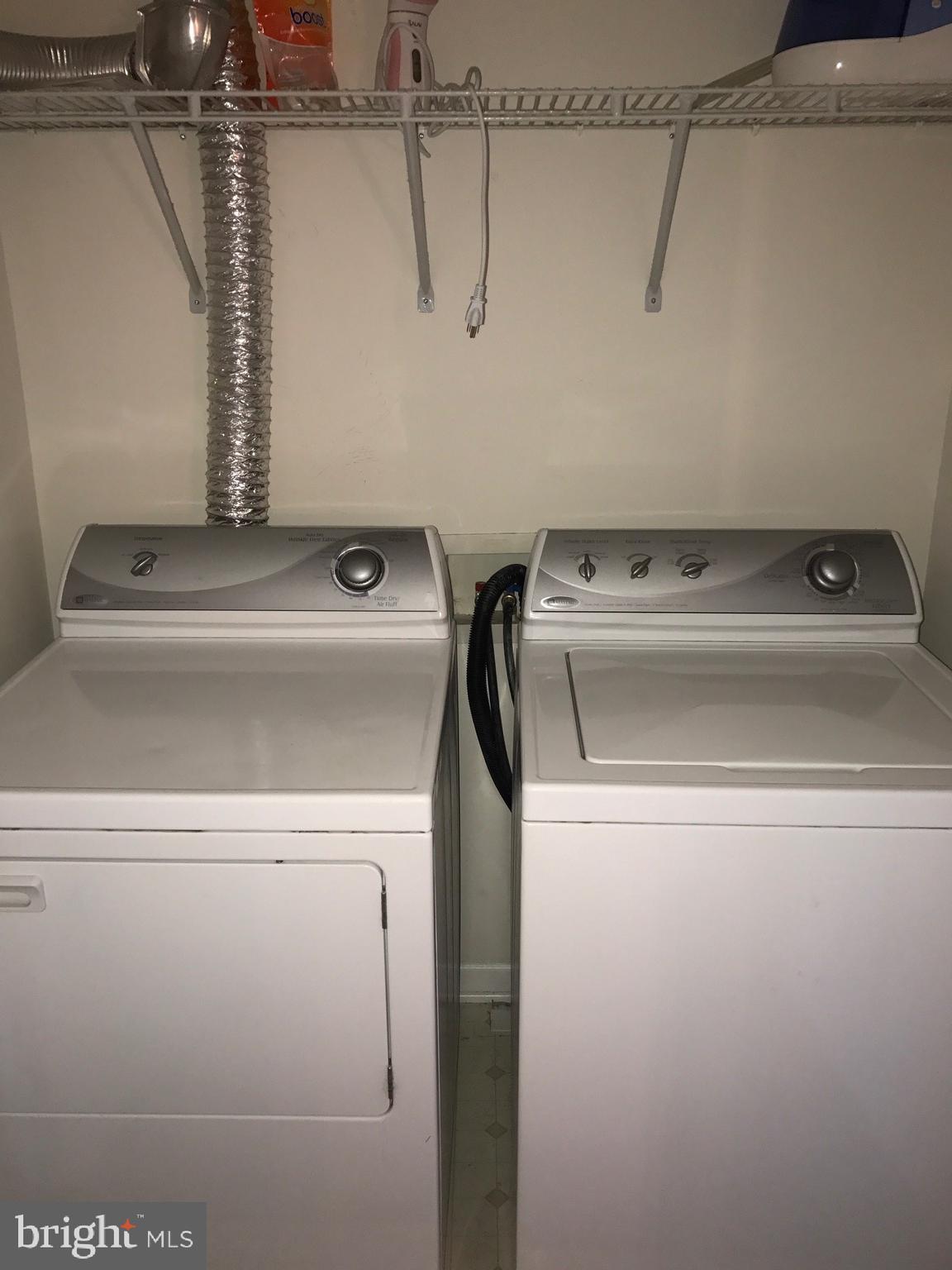 SOUTH RIDING - Residential Lease