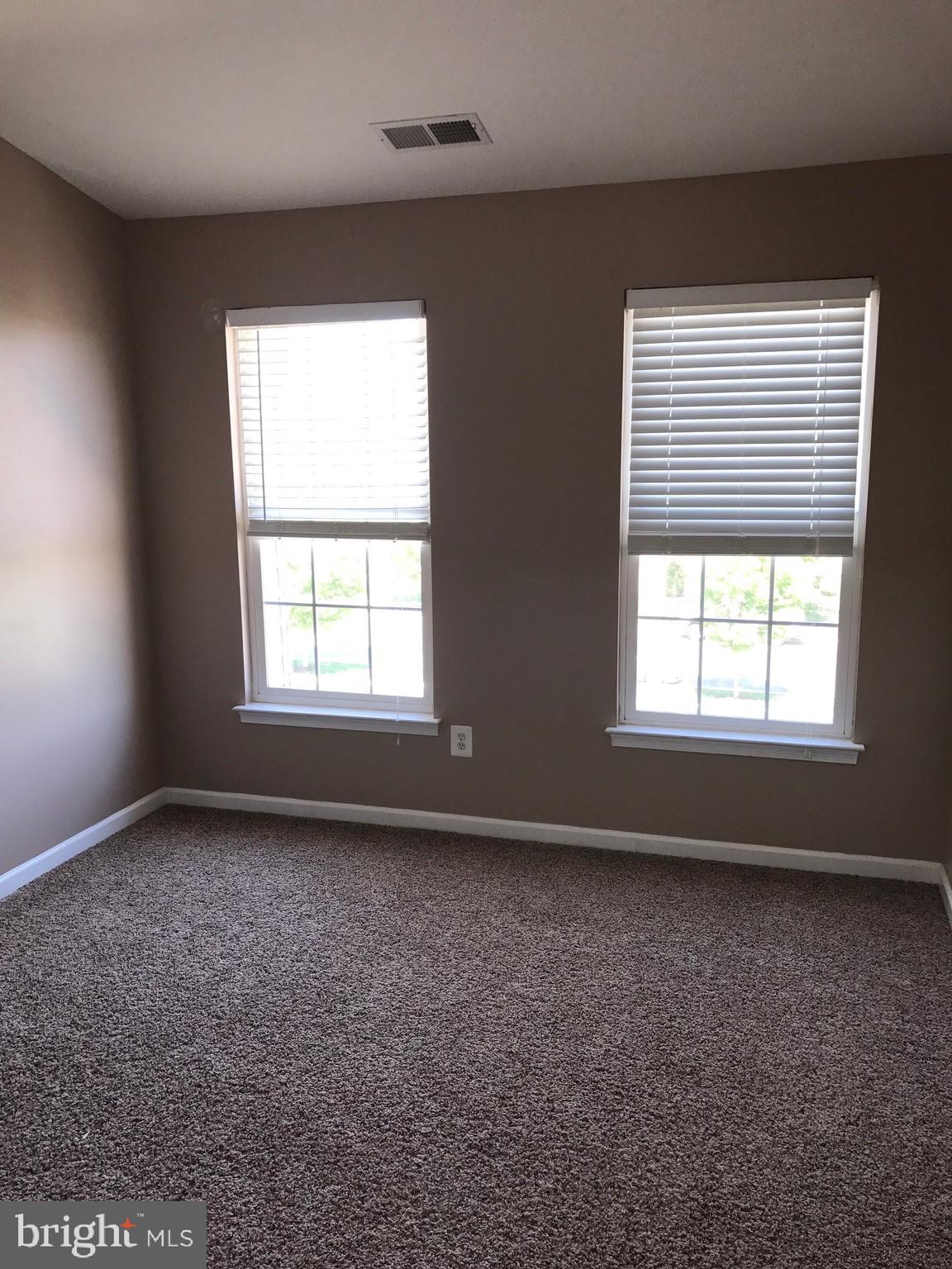 SOUTH RIDING - Residential Lease