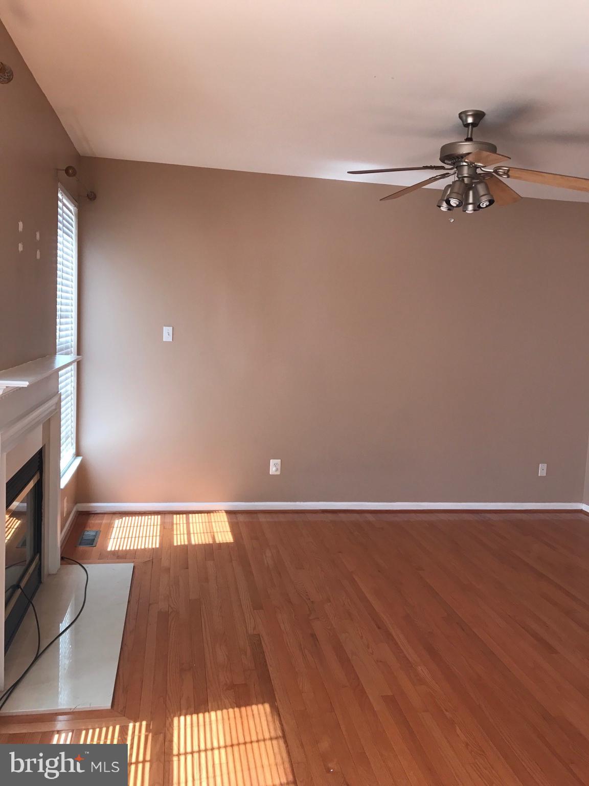 SOUTH RIDING - Residential Lease