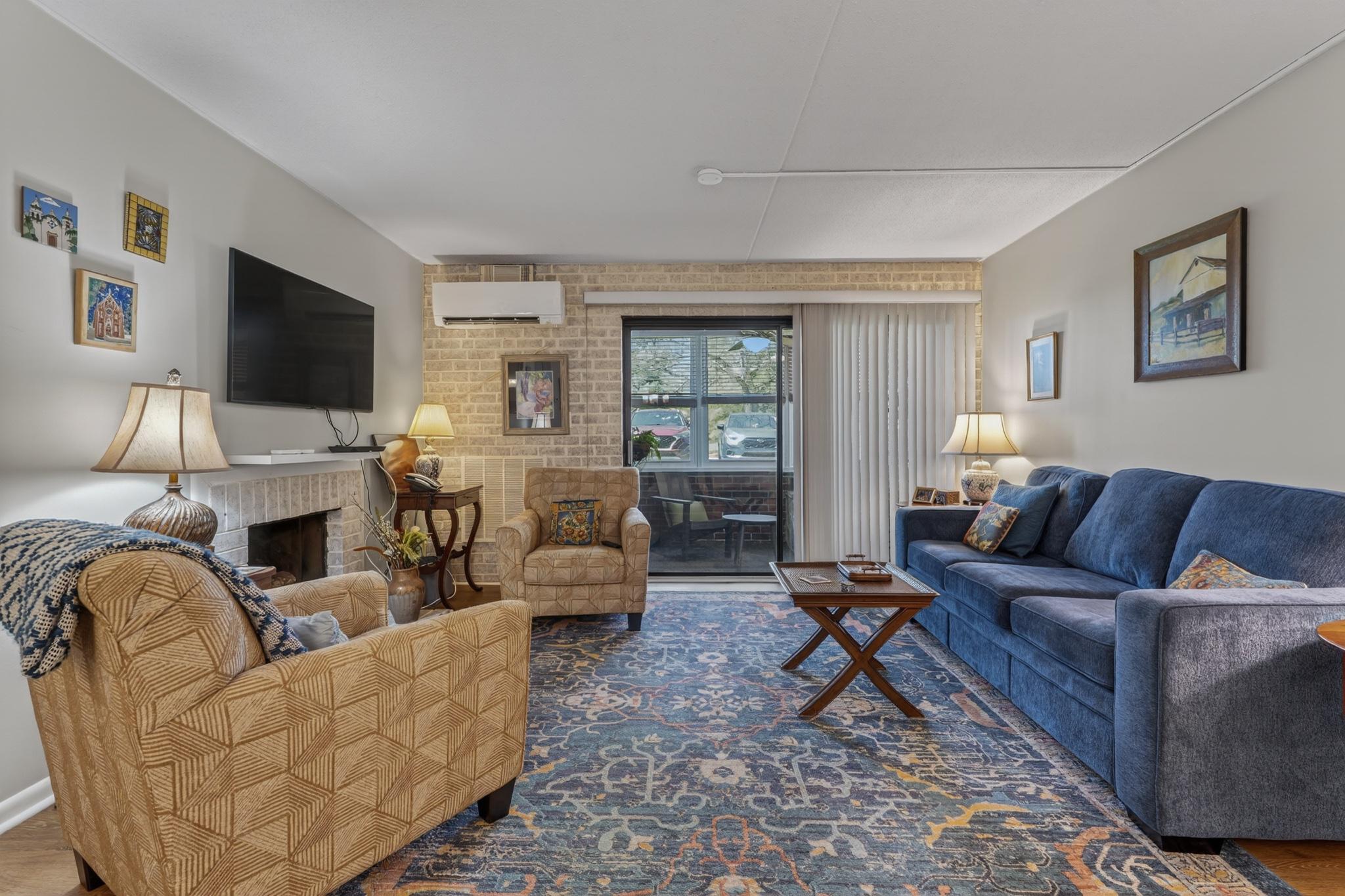 3600 RUSTIC LANE 215 215