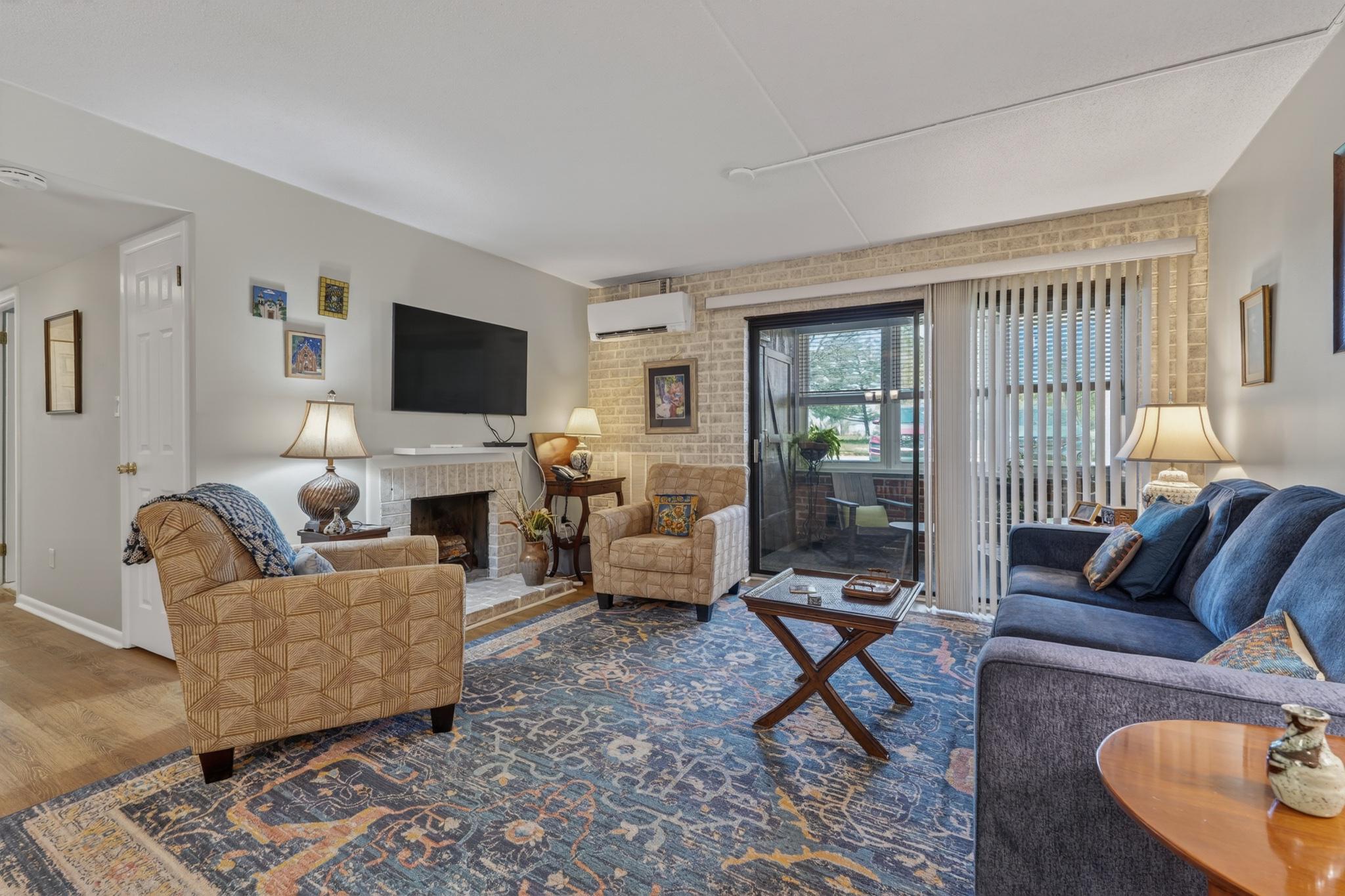 3600 RUSTIC LANE 215 215