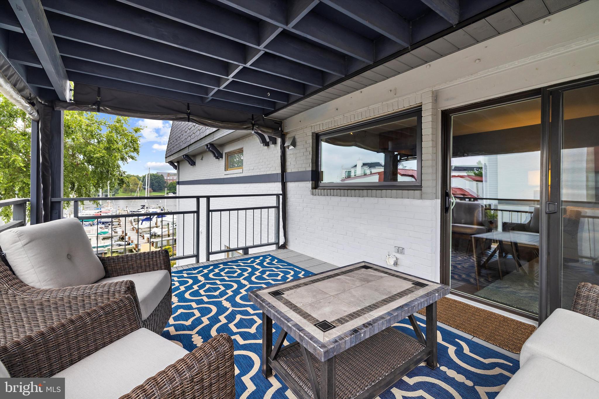 301 BURNSIDE STREET A 202
