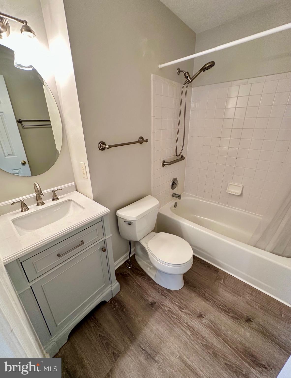 STONE RIVER - Residential Lease