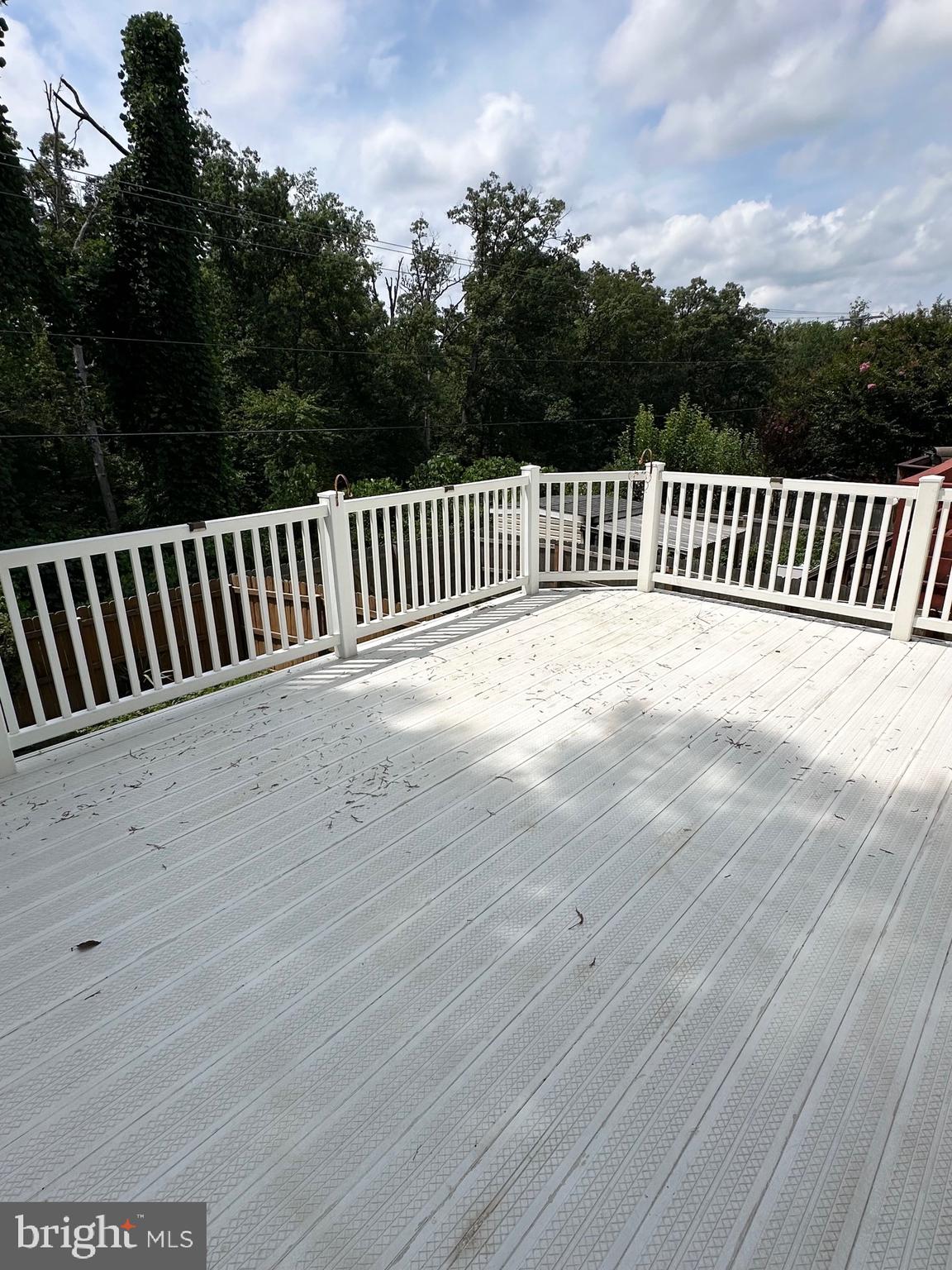 STONE RIVER - Residential Lease