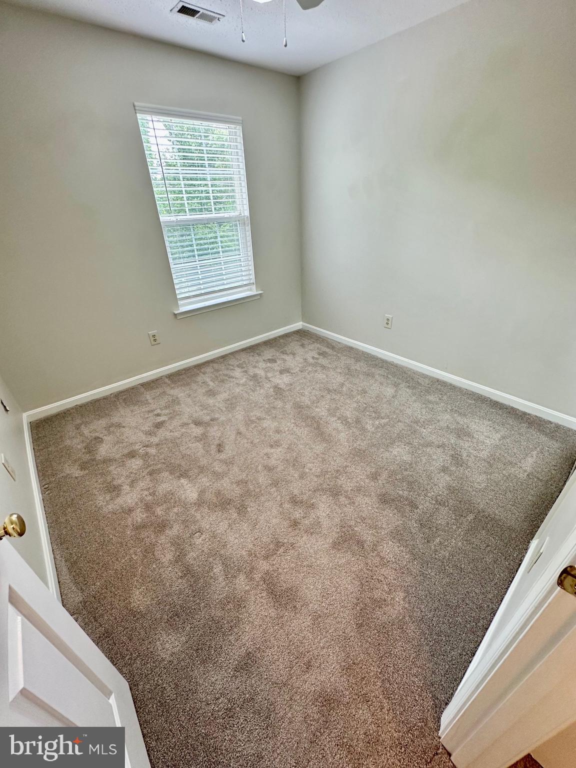 STONE RIVER - Residential Lease