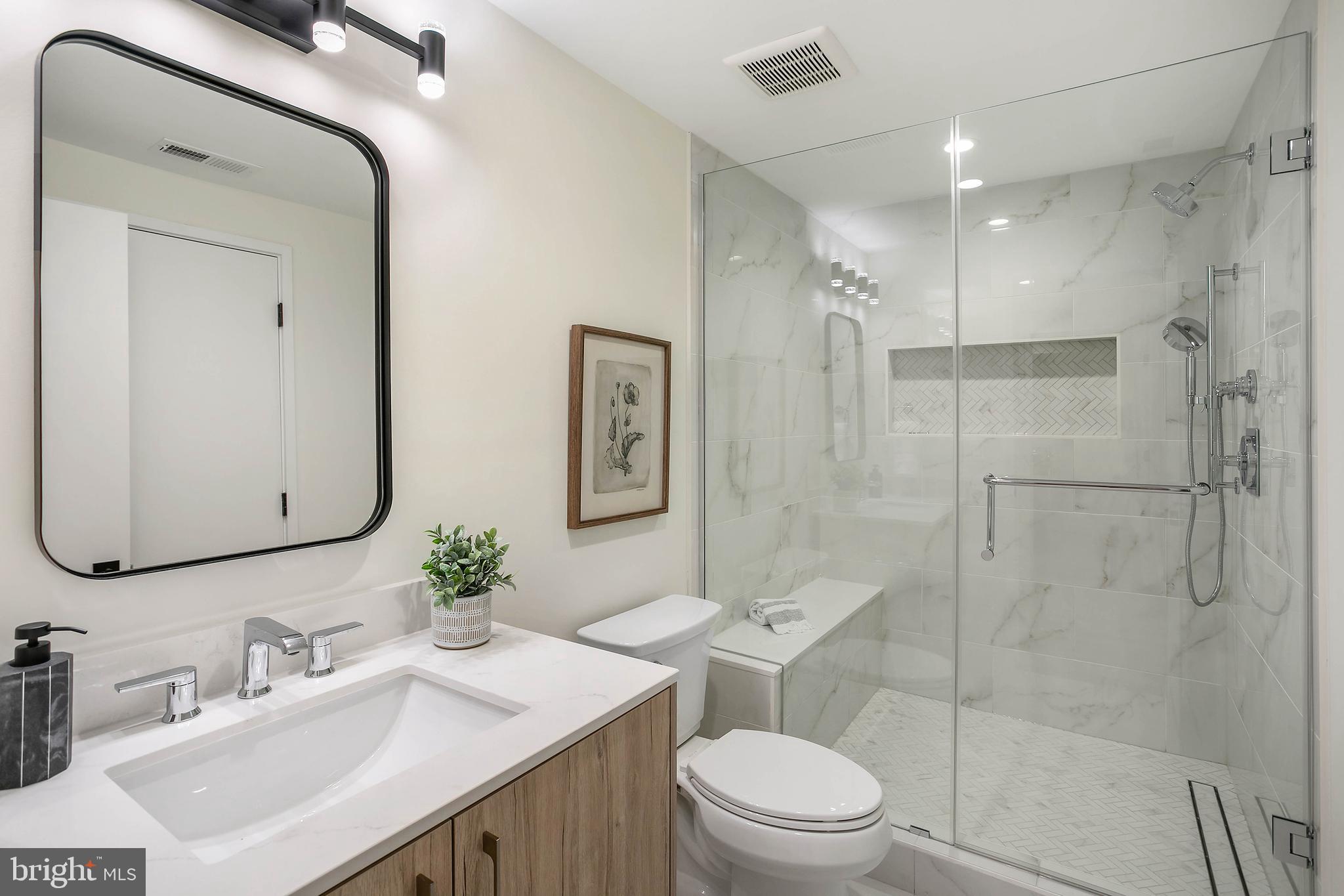 ARLINGTON HEIGHTS - Residential