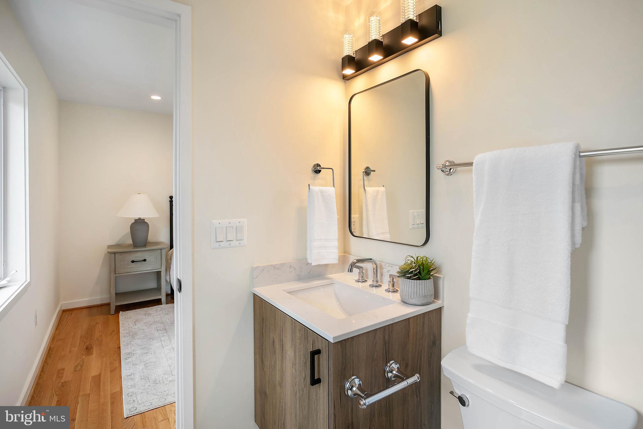 ARLINGTON HEIGHTS - Residential