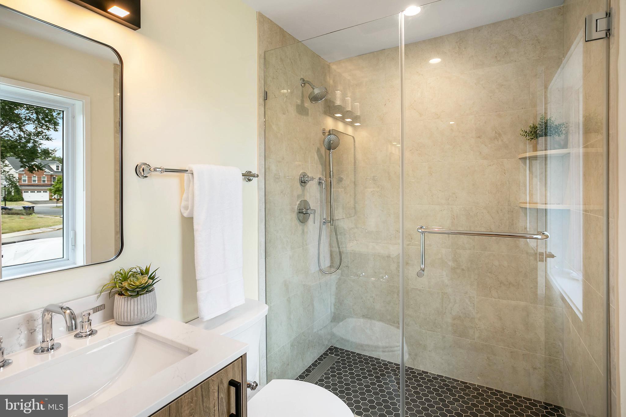 ARLINGTON HEIGHTS - Residential