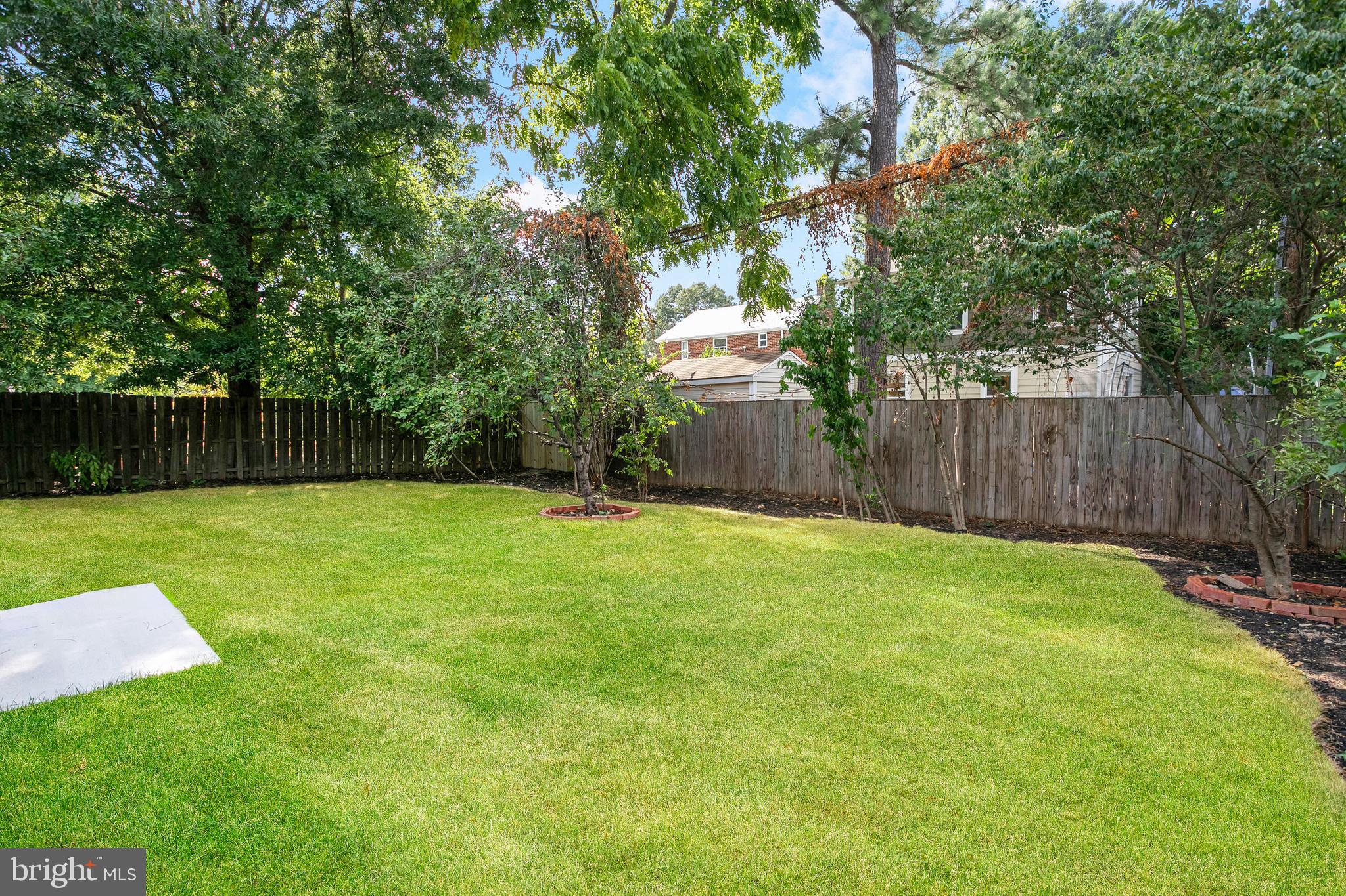 ARLINGTON HEIGHTS - Residential