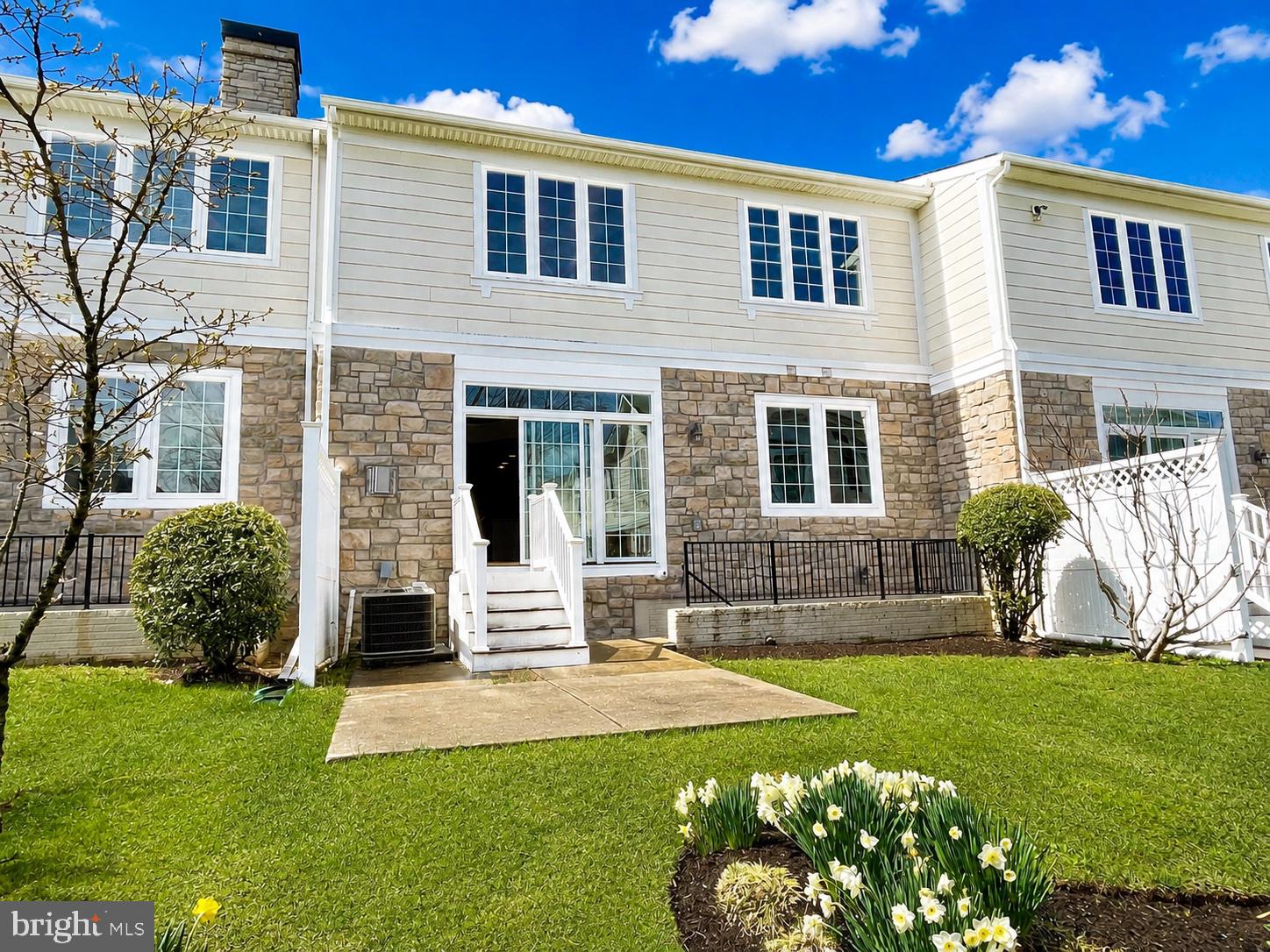 8819 ENDLESS OCEAN WAY 12