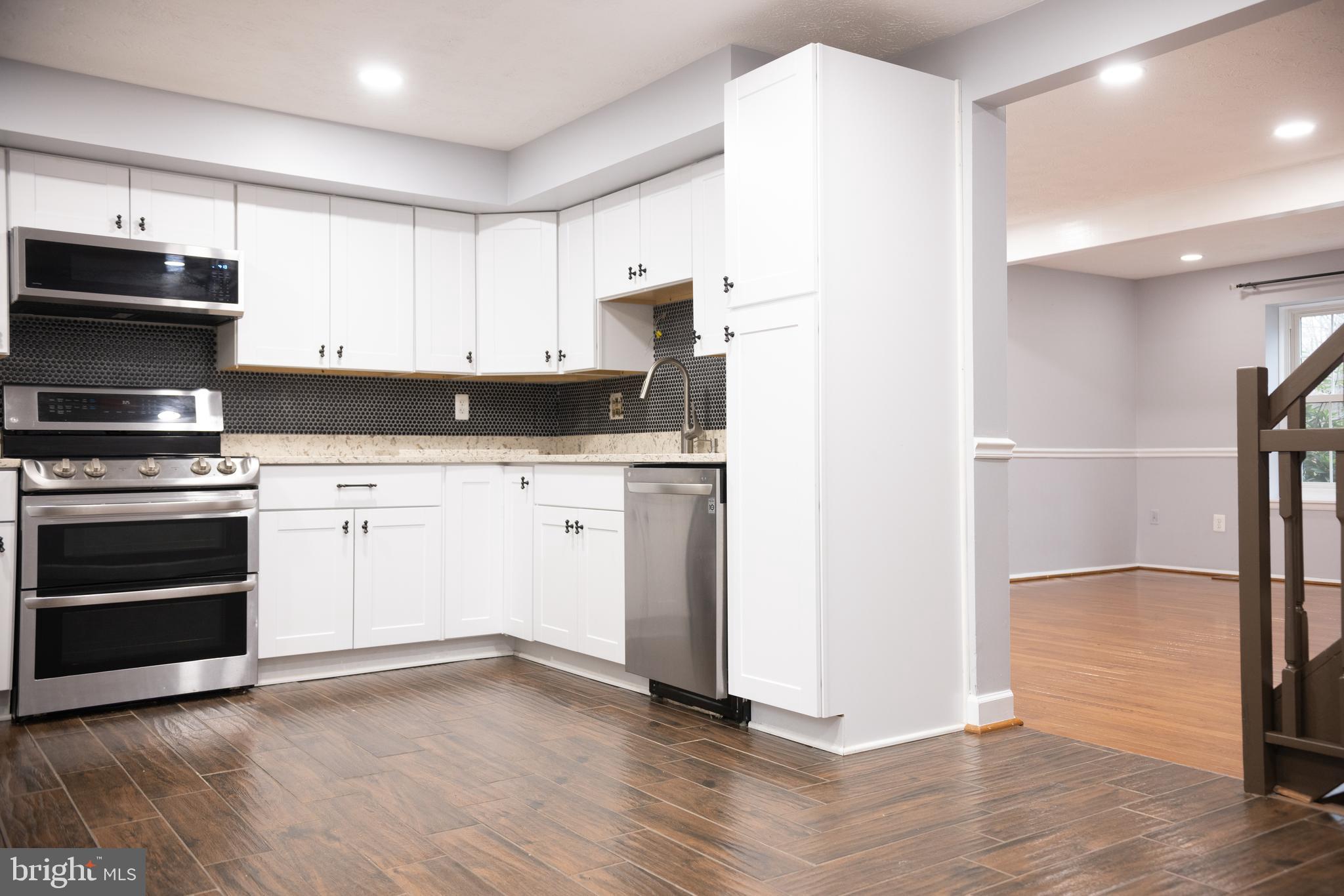 SUMMIT WALK - Residential