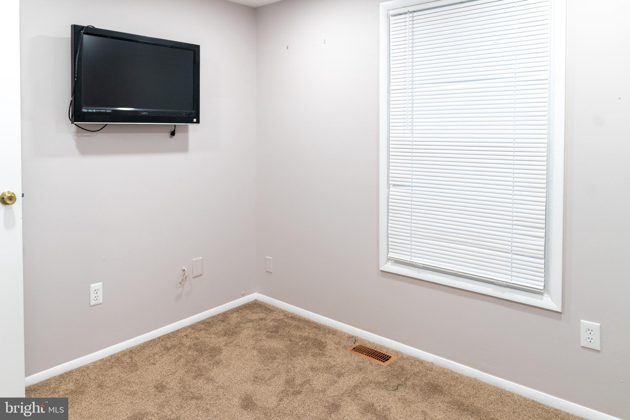 SUMMIT WALK - Residential