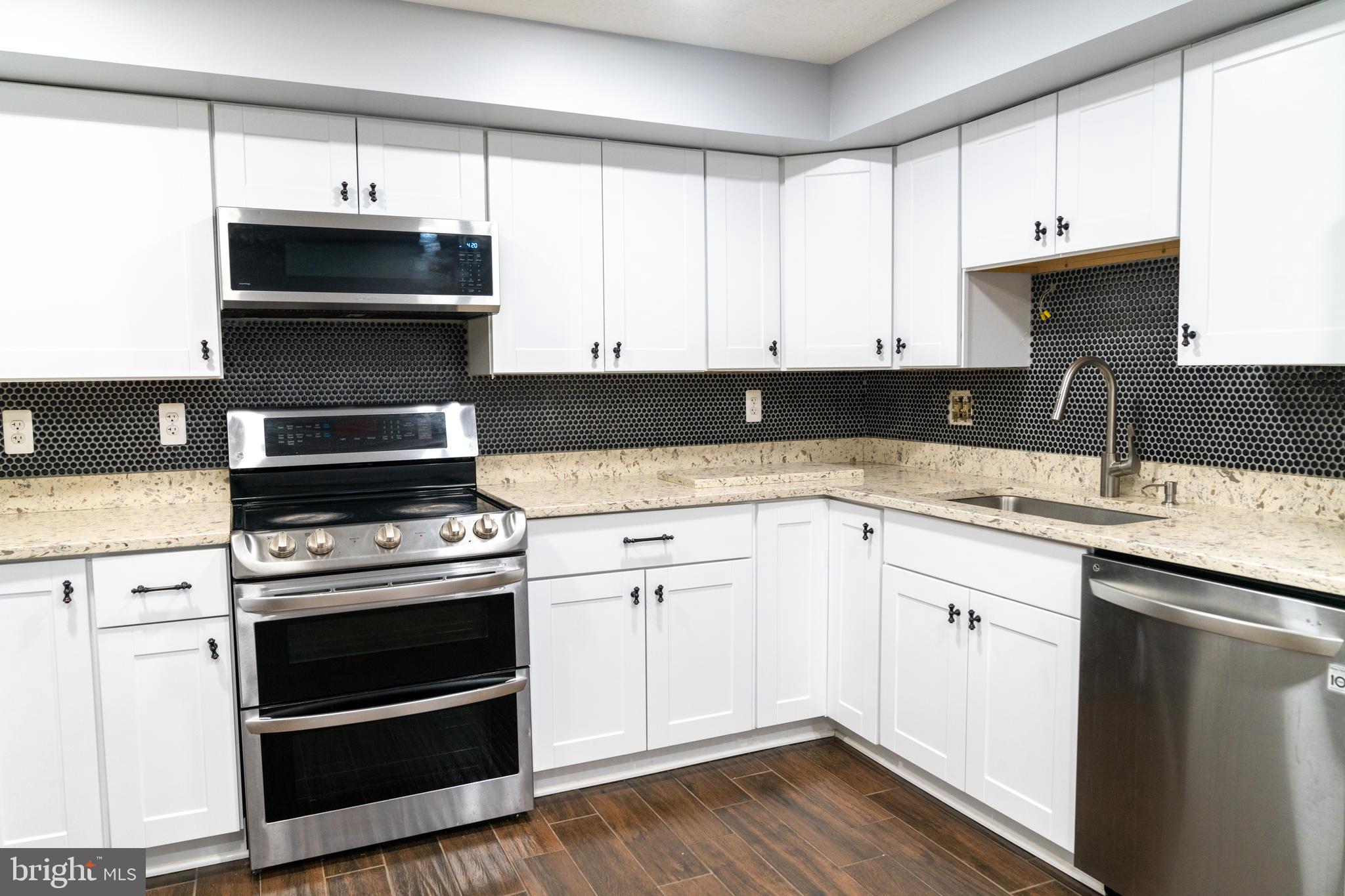 SUMMIT WALK - Residential