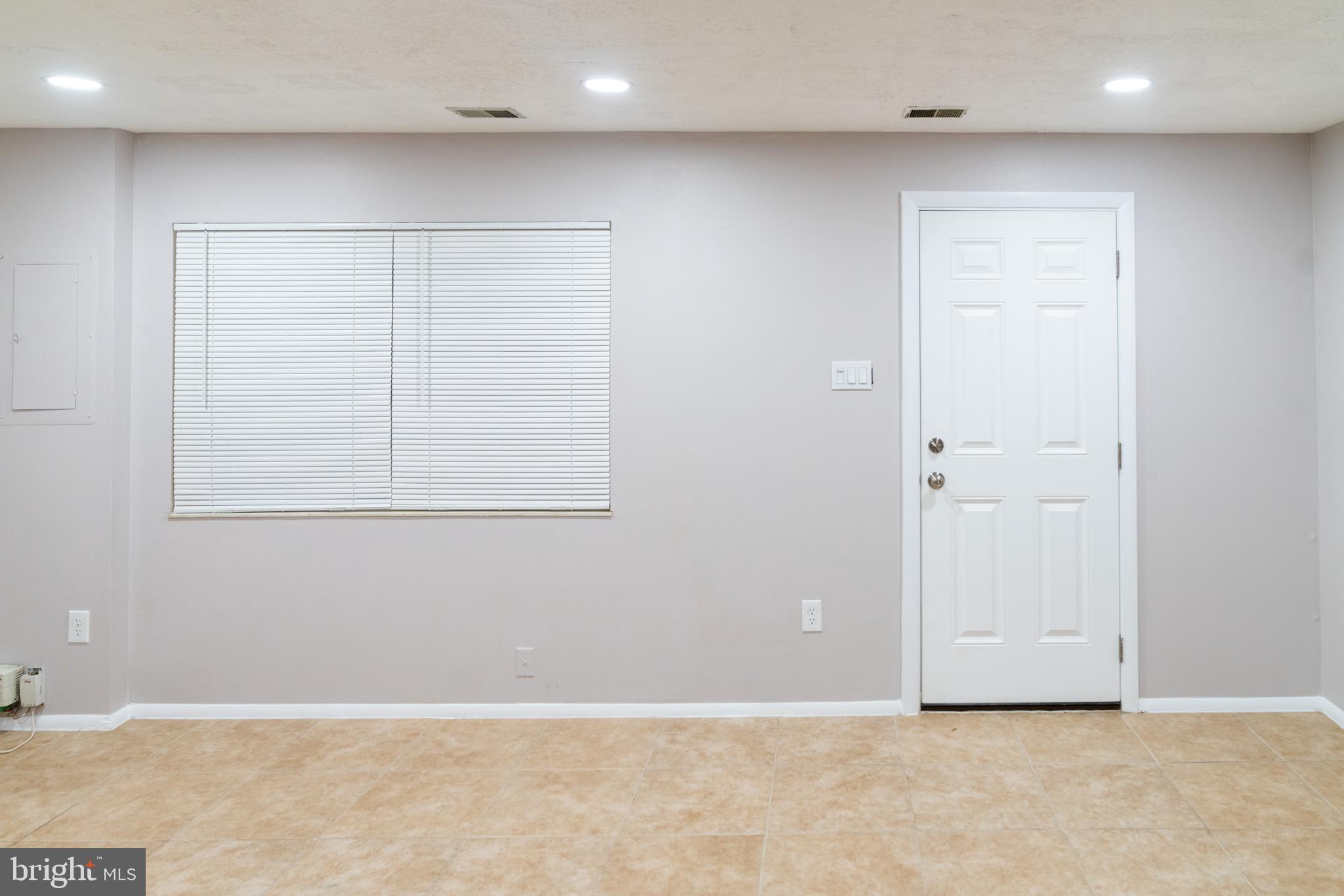 SUMMIT WALK - Residential