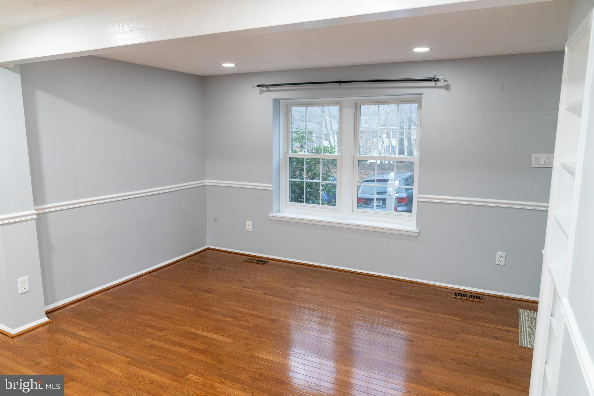 SUMMIT WALK - Residential