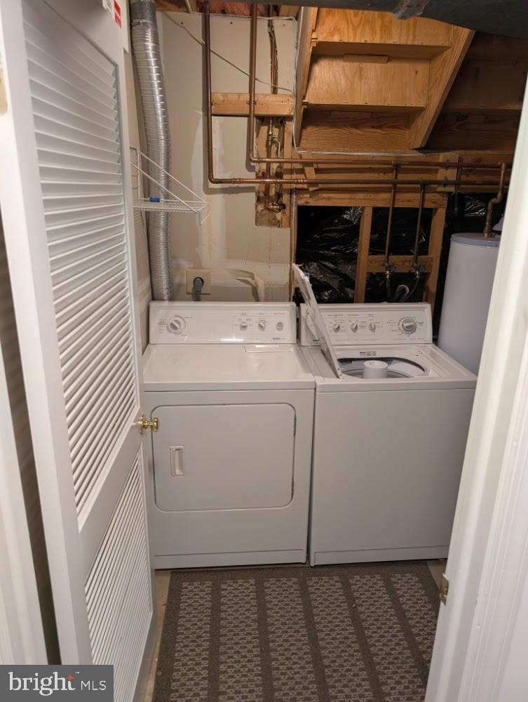 SOUTH POINTE - Residential Lease