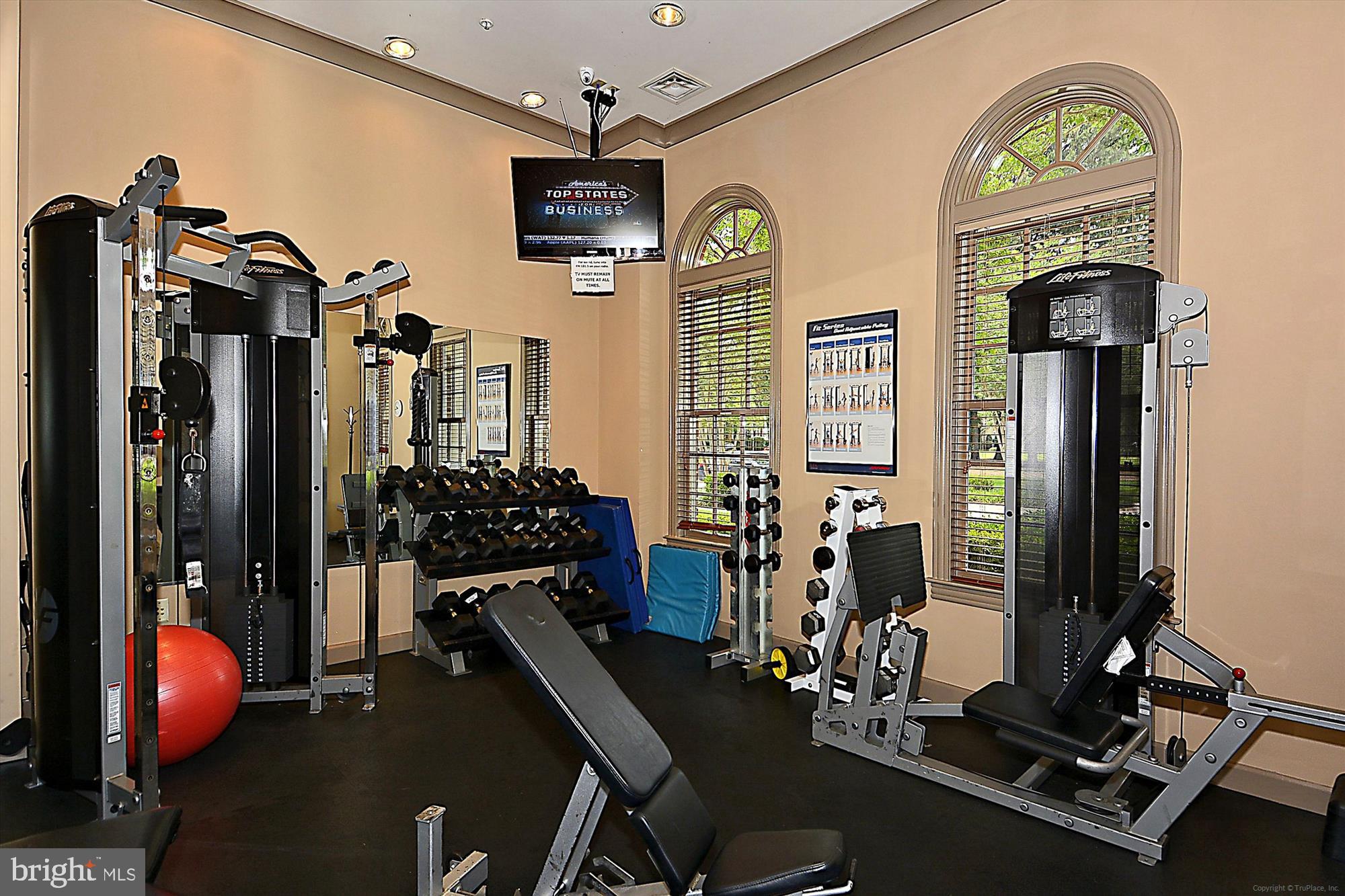 FALLSGROVE - Residential