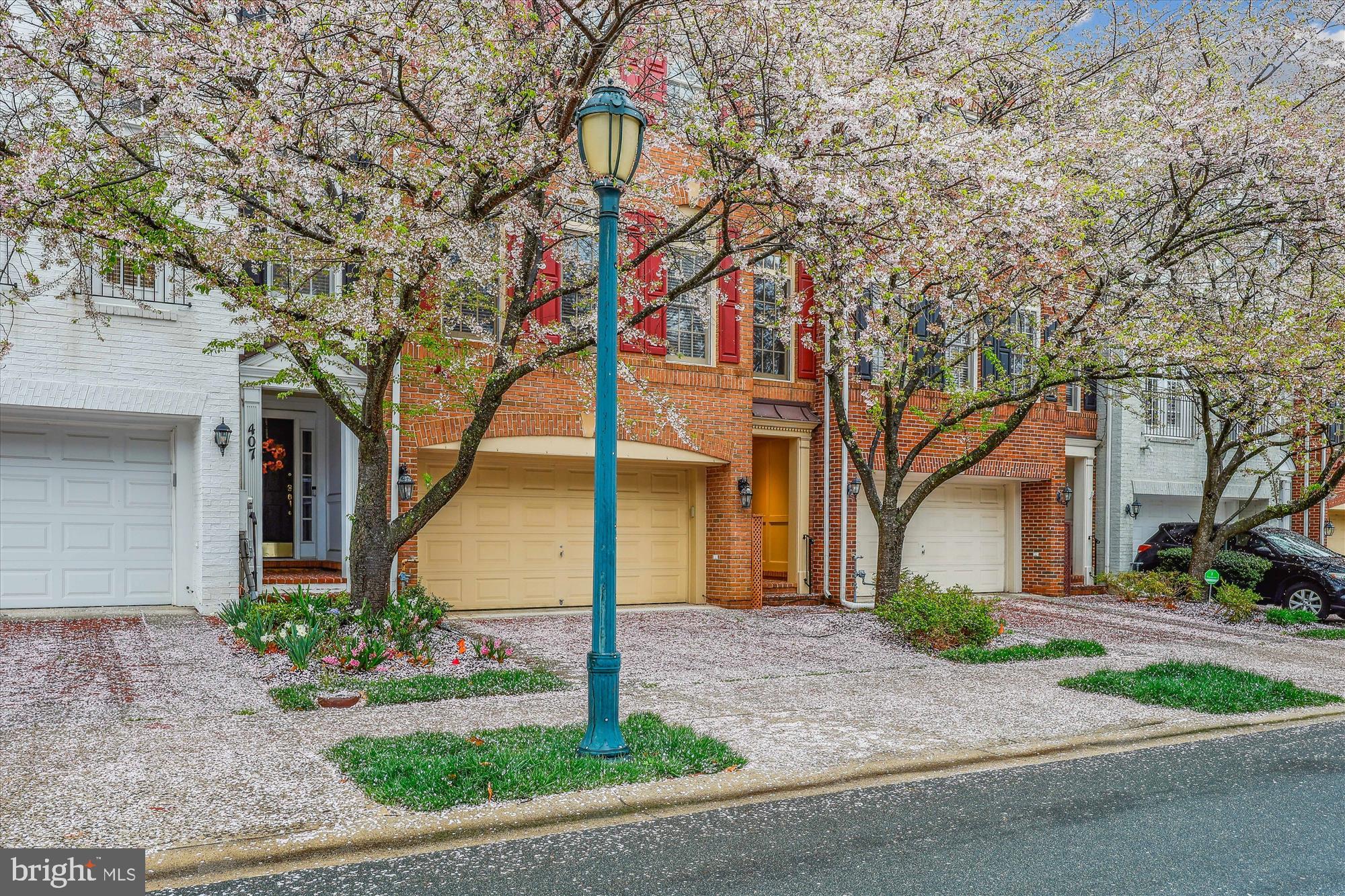 FALLSGROVE - Residential