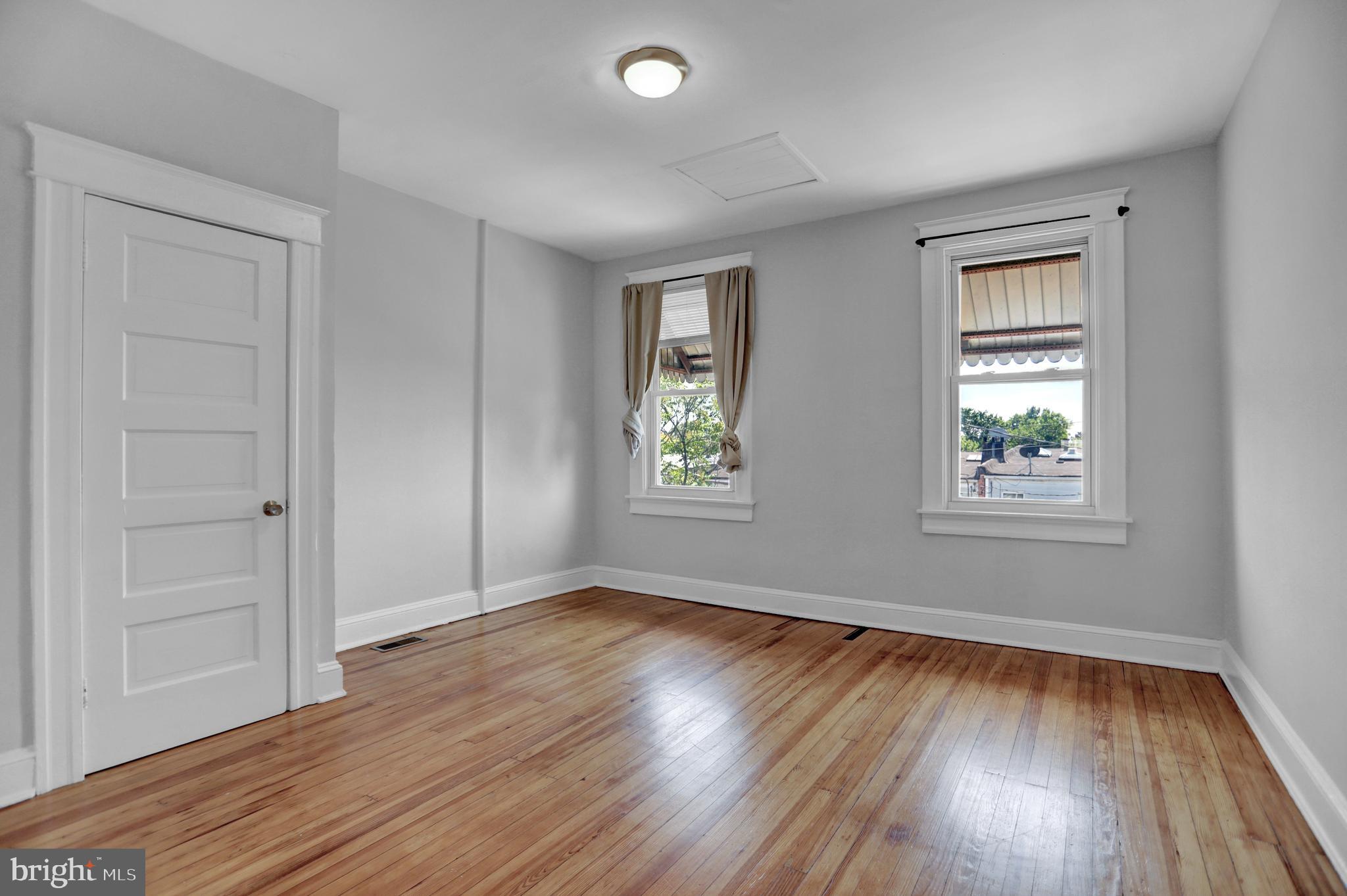 WAVERLY - Residential