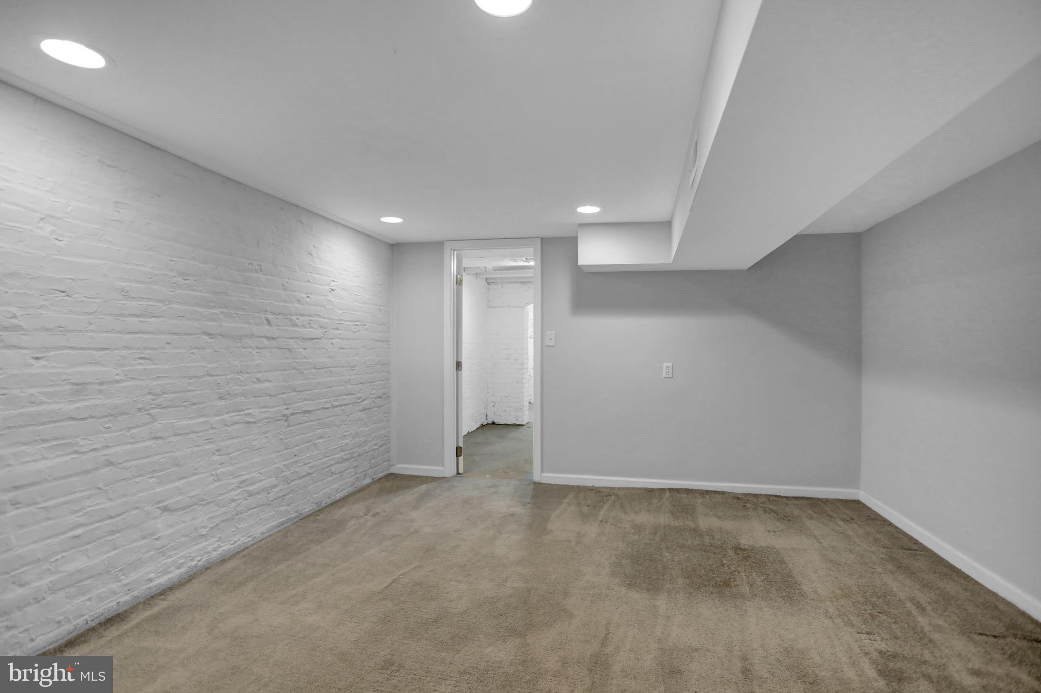 WAVERLY - Residential